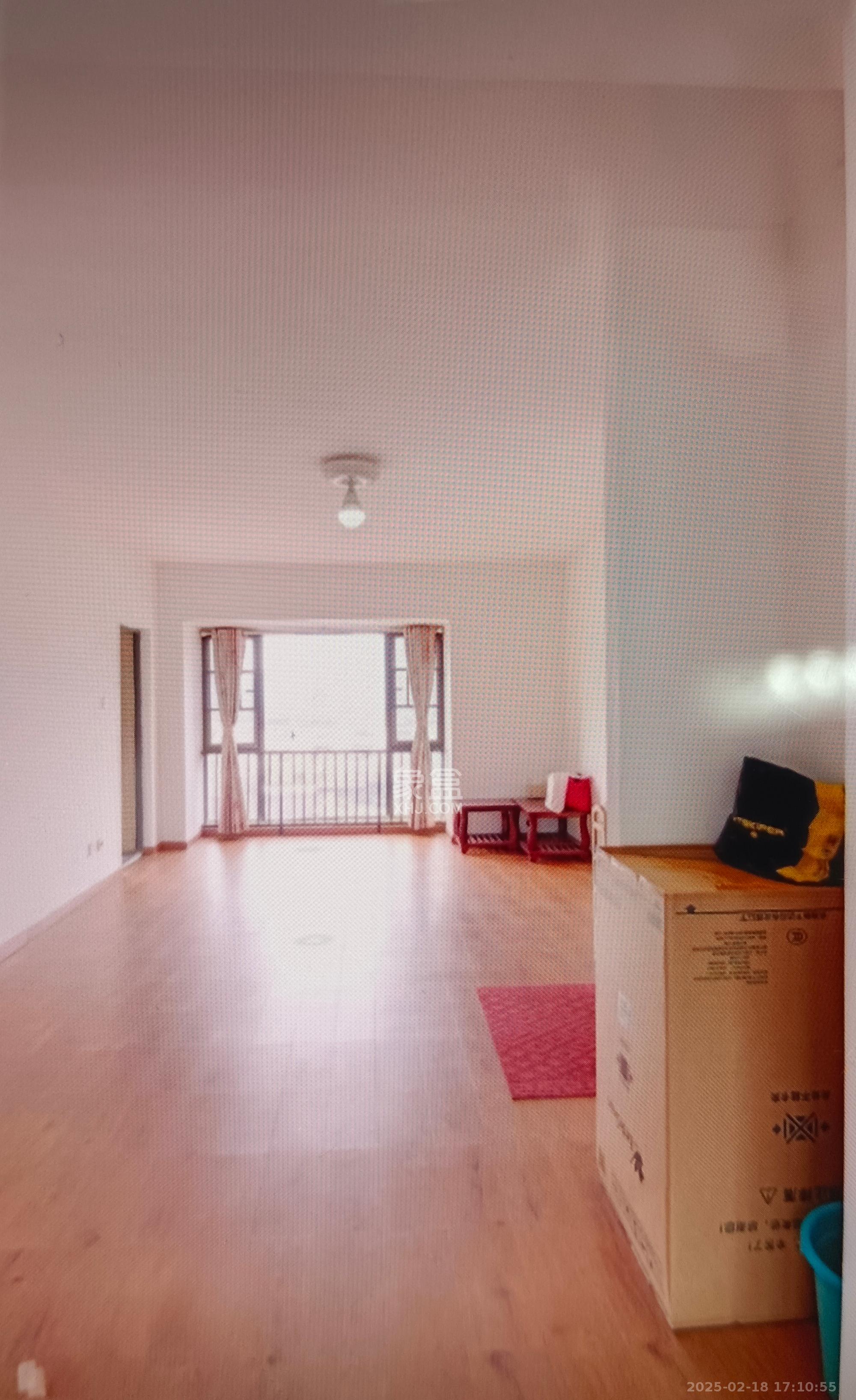 南山苏迪亚诺 3室2厅1卫 1800.0元/月 南山苏迪亚诺 3室2厅1卫 1800.0元/月室内图