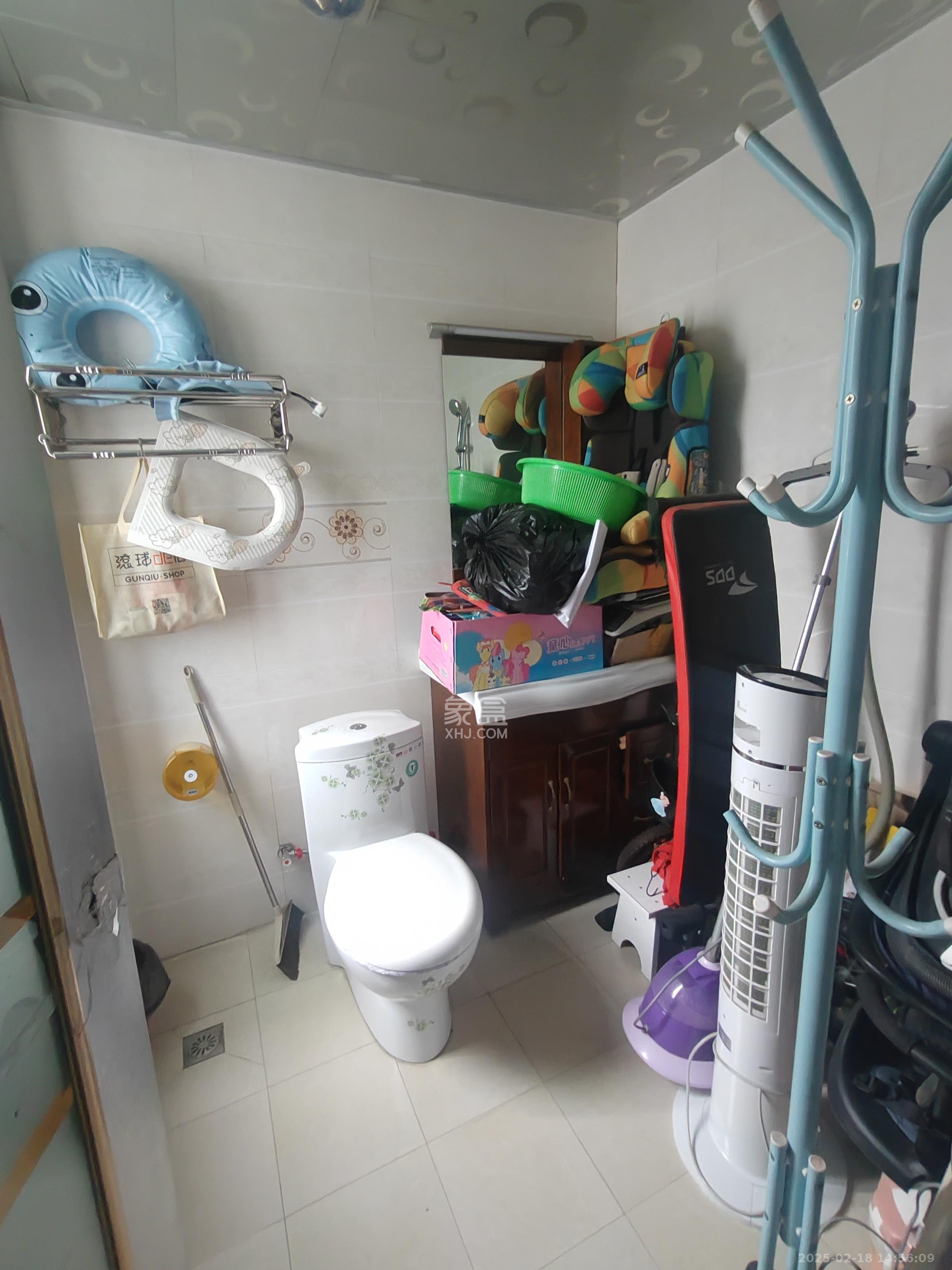 红树湾  3室2厅1卫   2200.00元/月室内图