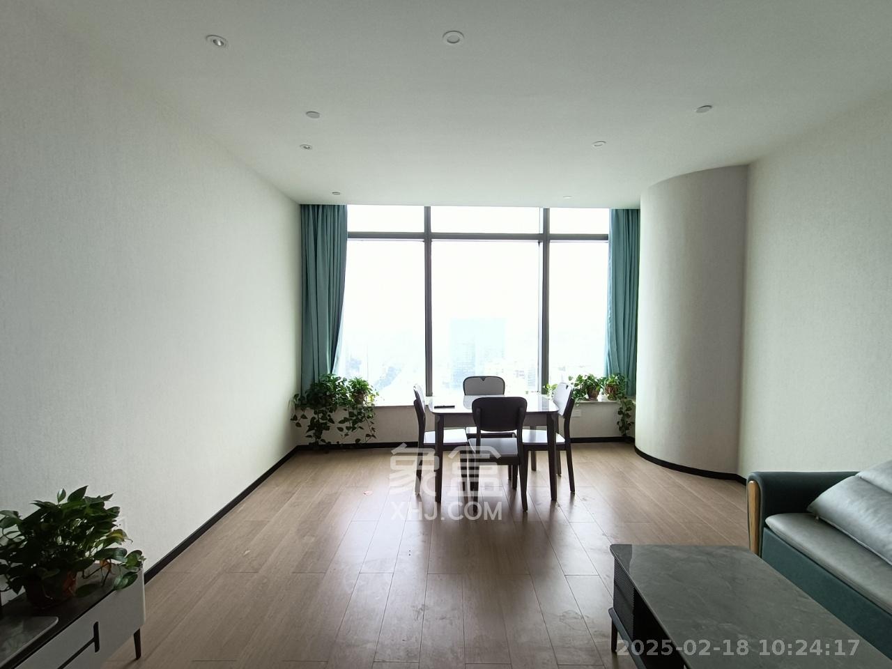 世茂铂曼 1室1厅1卫 2300.0元/月 世茂铂曼 1室1厅1卫 2300.0元/月室内图