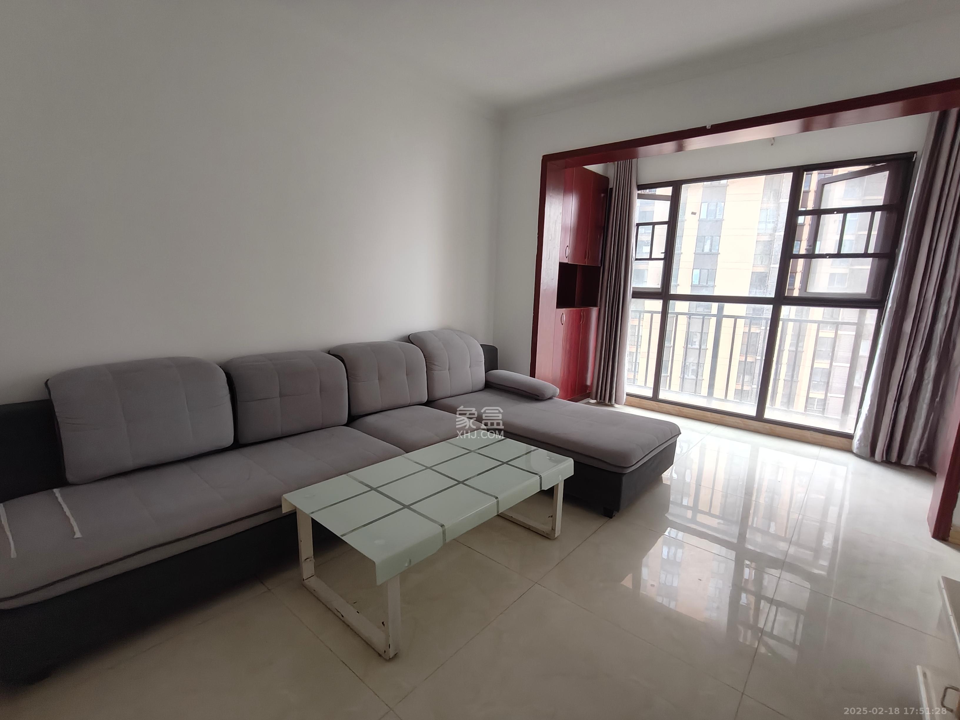 梅溪鑫苑名家 3室2厅1卫 2300.0元/月 梅溪鑫苑名家 3室2厅1卫 2300.0元/月室内图