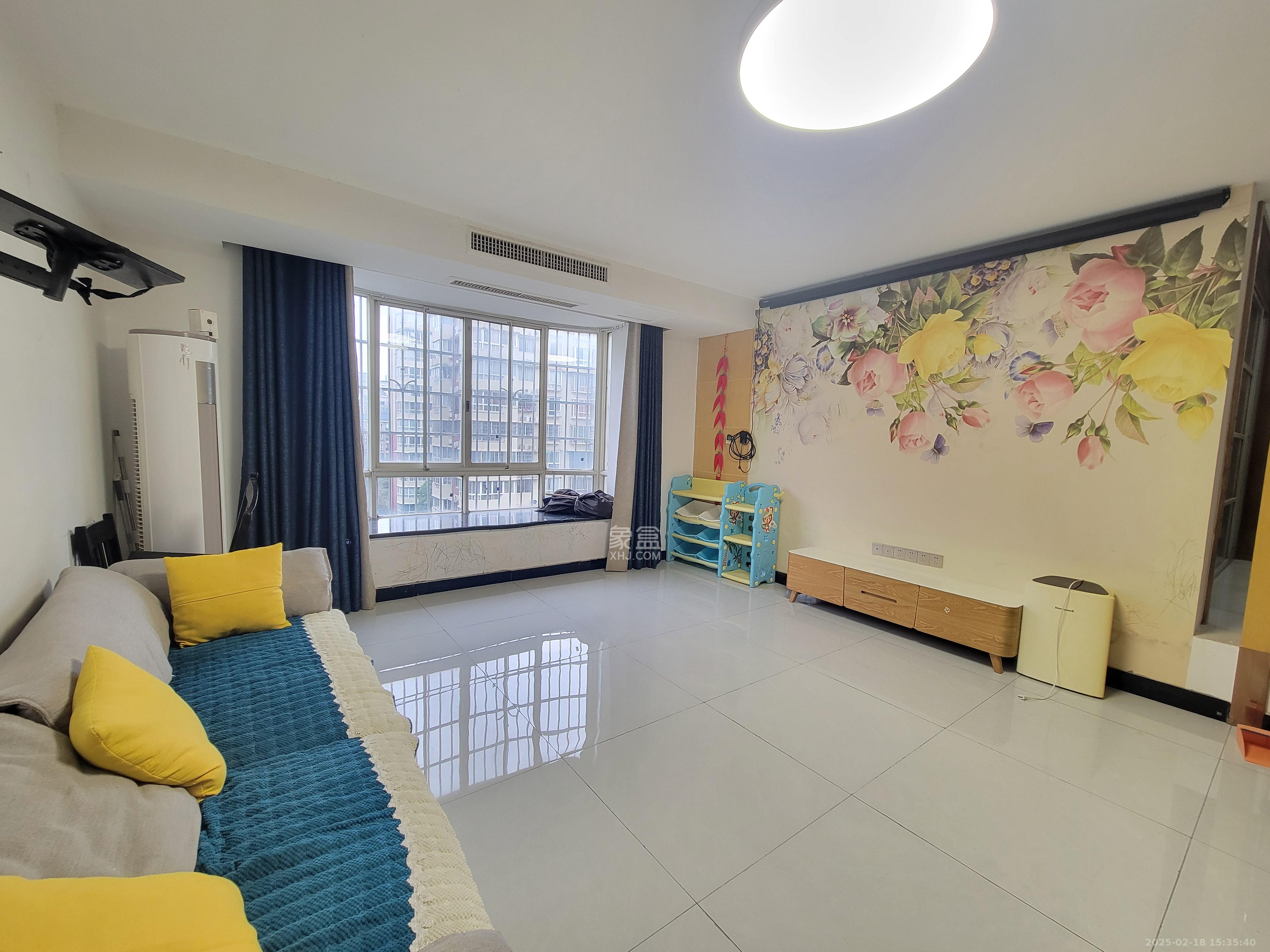 四季美景一、二期 1室0厅0卫 3800.0元/月 四季美景一、二期 1室0厅0卫 3800.0元/月室内图