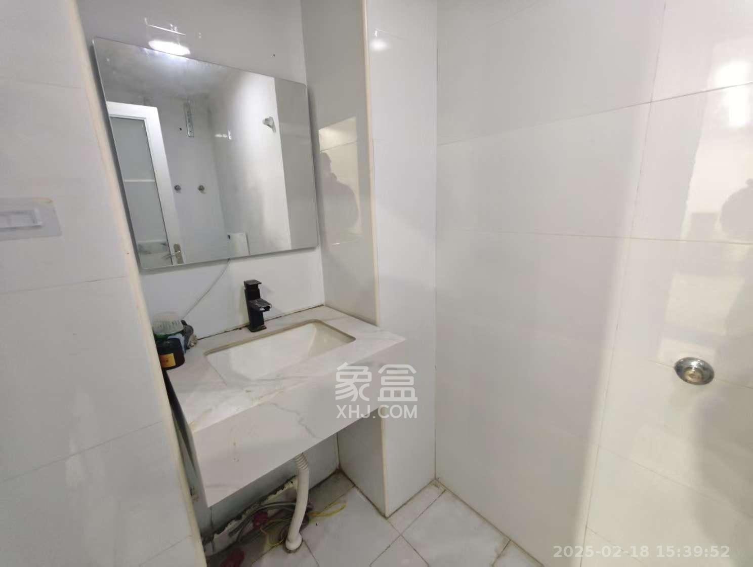 复地星光天地 1室1厅1卫 3500.0元/月 复地星光天地 1室1厅1卫 3500.0元/月室内图