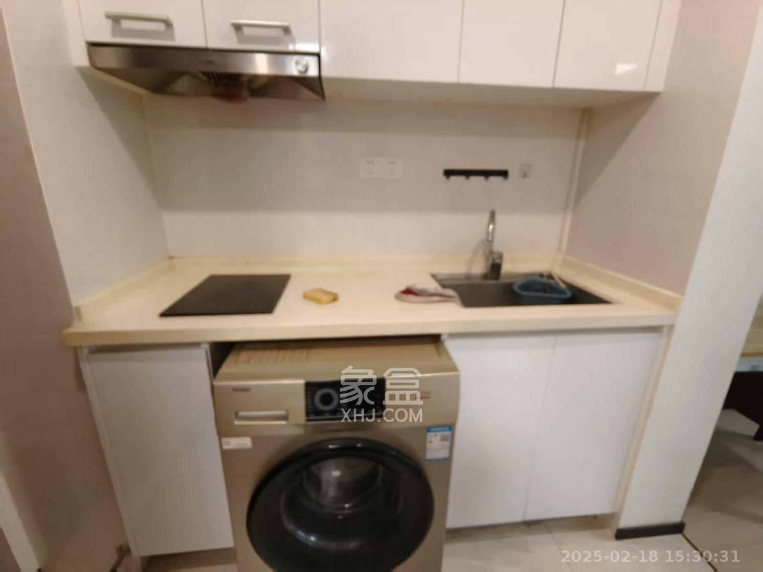 中海国际二期 1室1厅1卫 1300.0元/月 中海国际二期 1室1厅1卫 1300.0元/月室内图