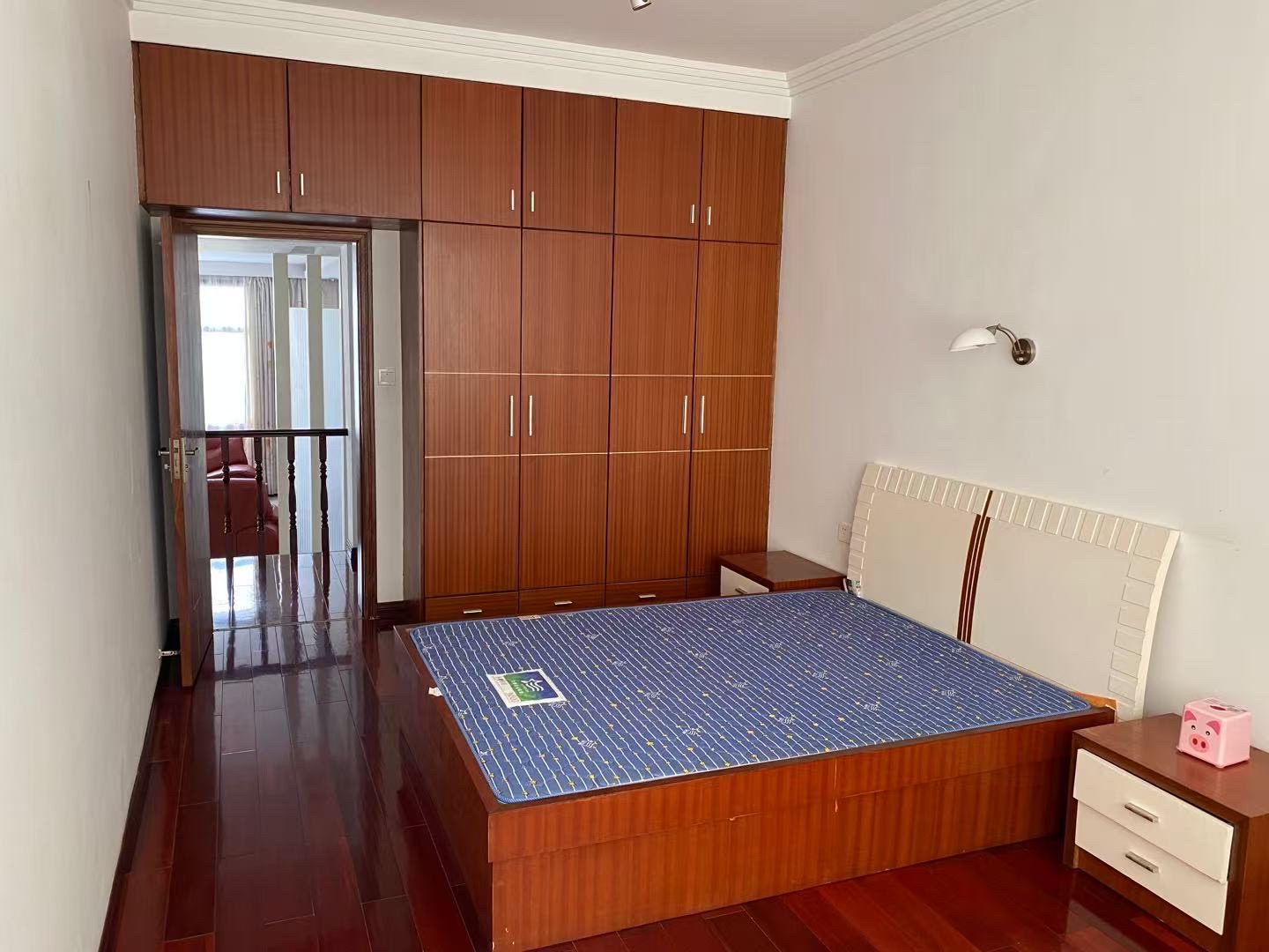 老林业局家属楼 3室1厅1卫 1400.0元/月 老林业局家属楼 3室1厅1卫 1400.0元/月室内图