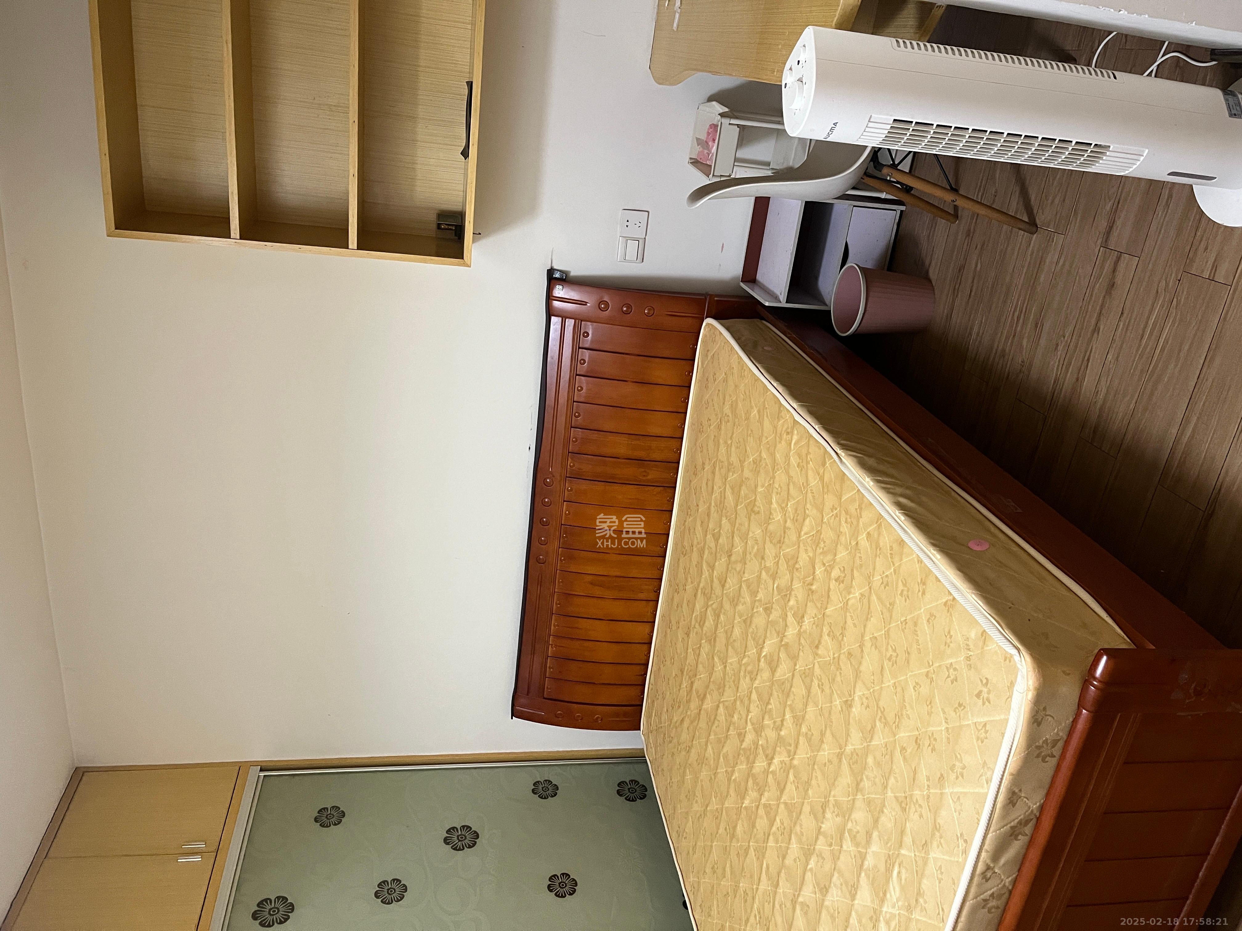 江临天下  1室1厅1卫   1700.00元/月室内图