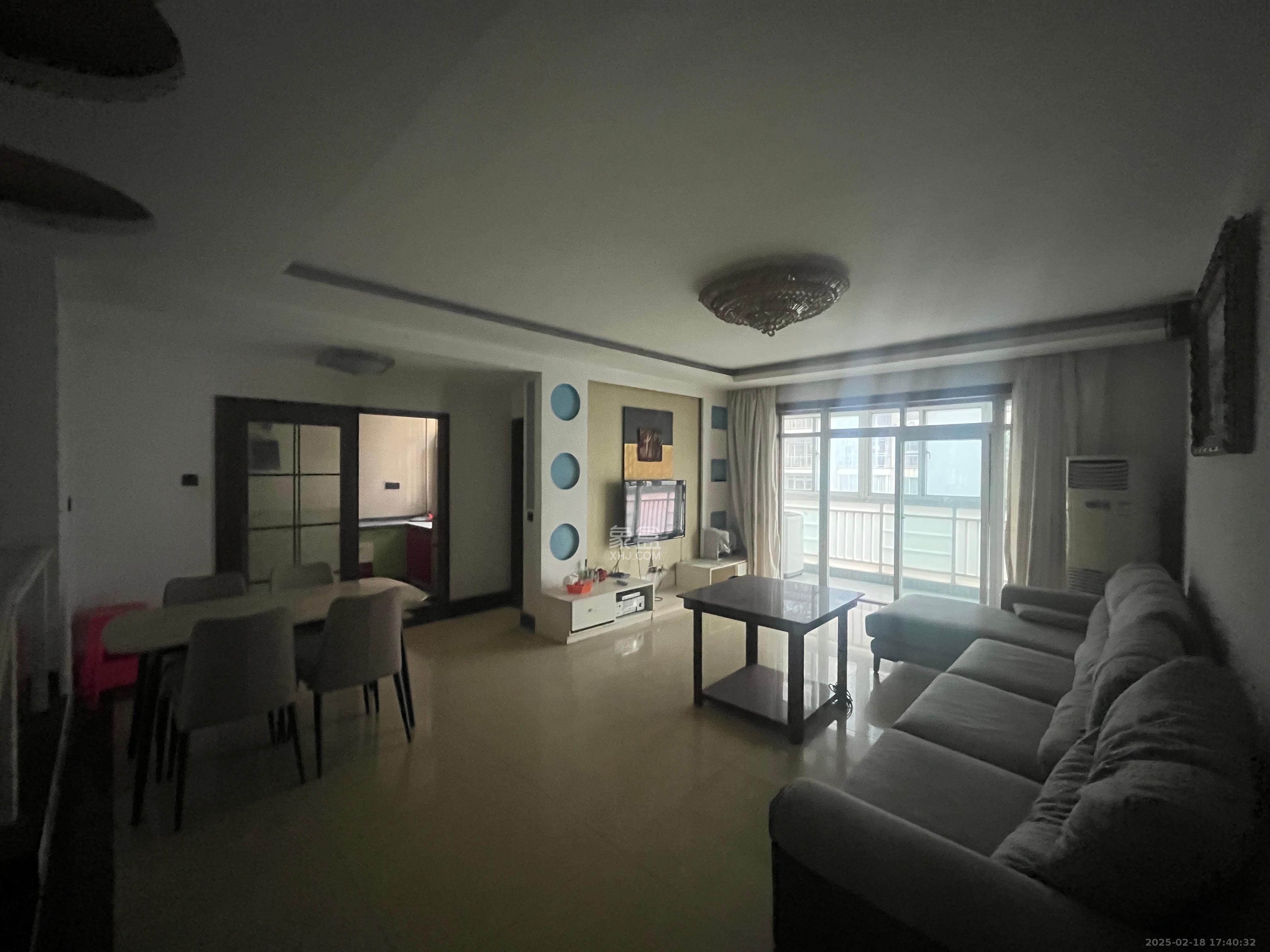 星语林名园 3室2厅2卫 2500.0元/月 星语林名园 3室2厅2卫 2500.0元/月室内图