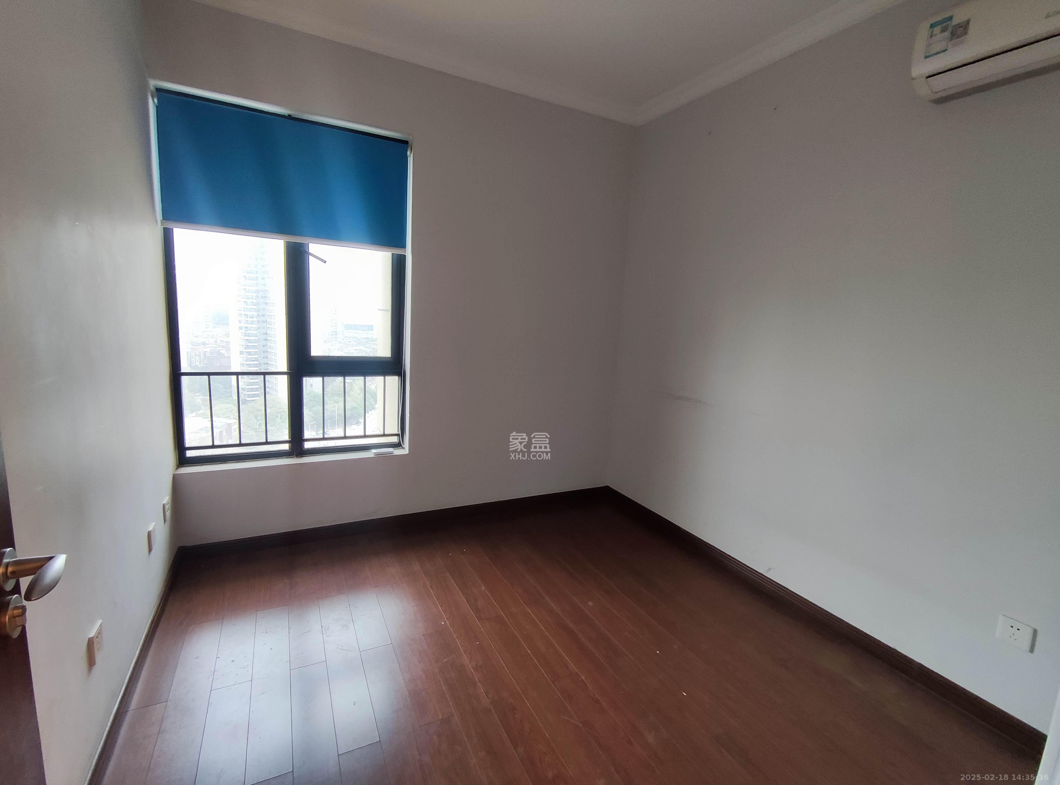 万科金域华府三四期 2室2厅1卫 2300.0元/月 万科金域华府三四期 2室2厅1卫 2300.0元/月室内图