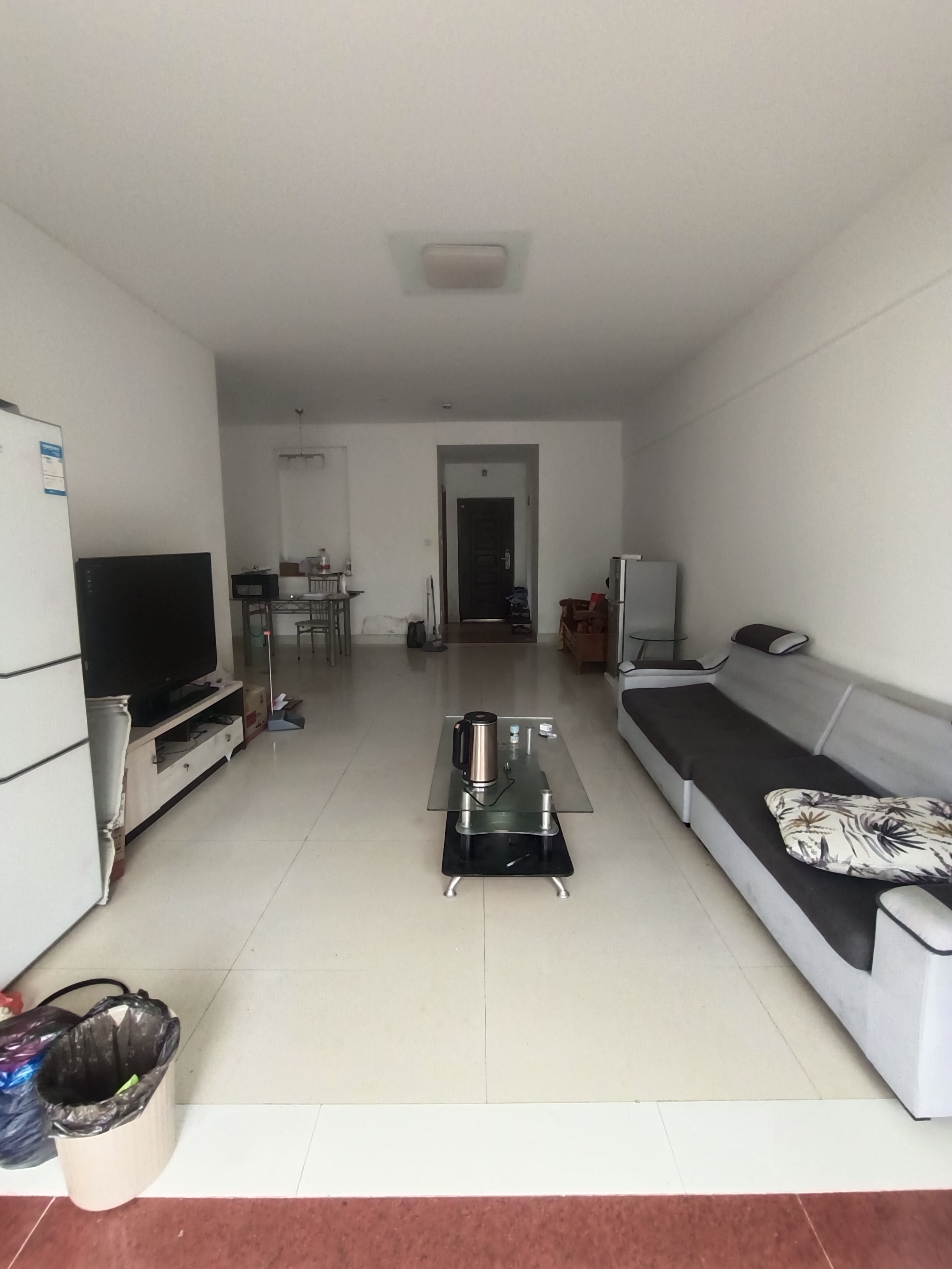 四季华庭1期  3室2厅2卫    140.0万 四季华庭1期  3室2厅2卫    140.0万室内图