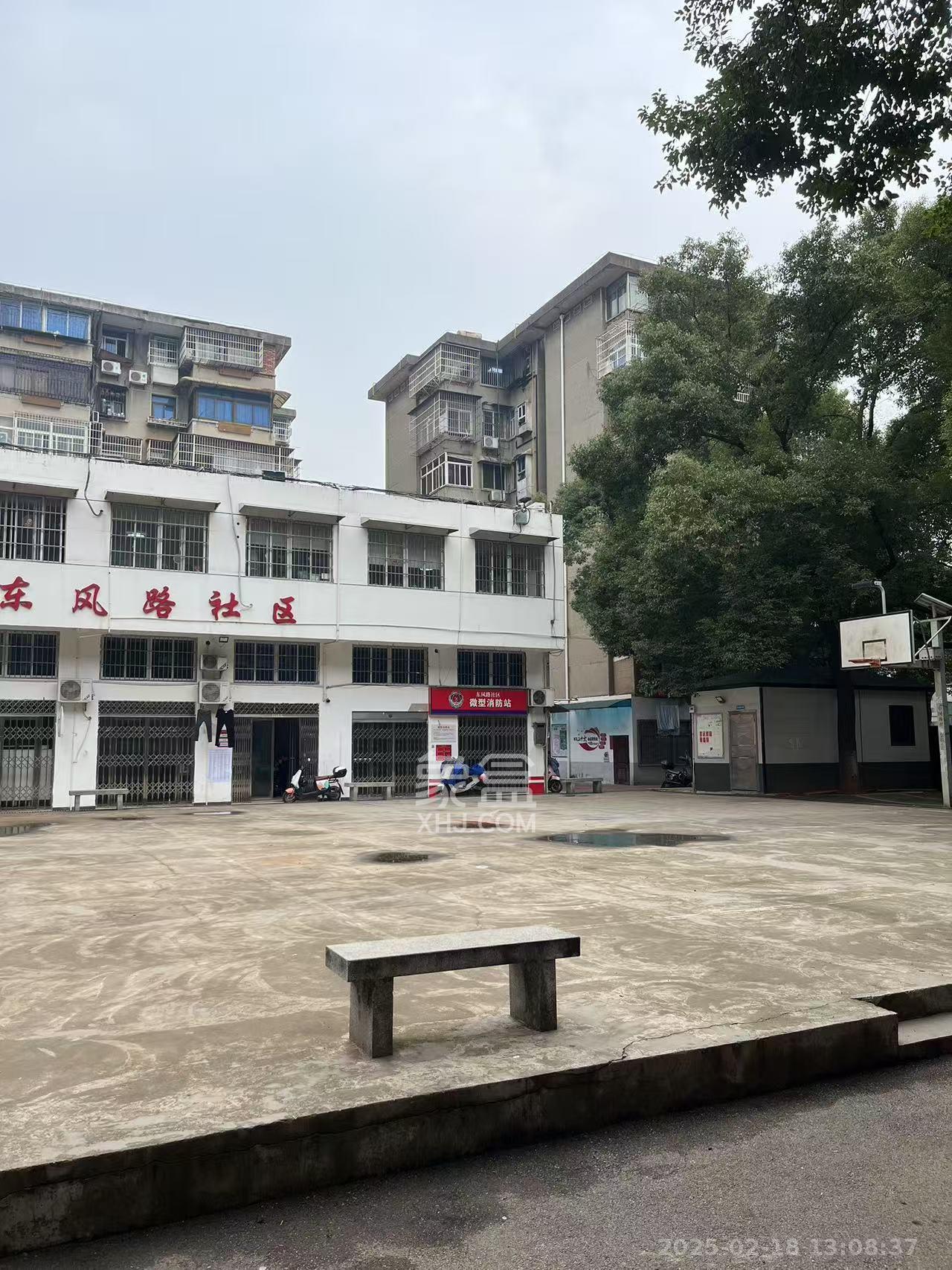 东风一村社区房（王家垅）  2室1厅1卫   1000.00元/月室内图1