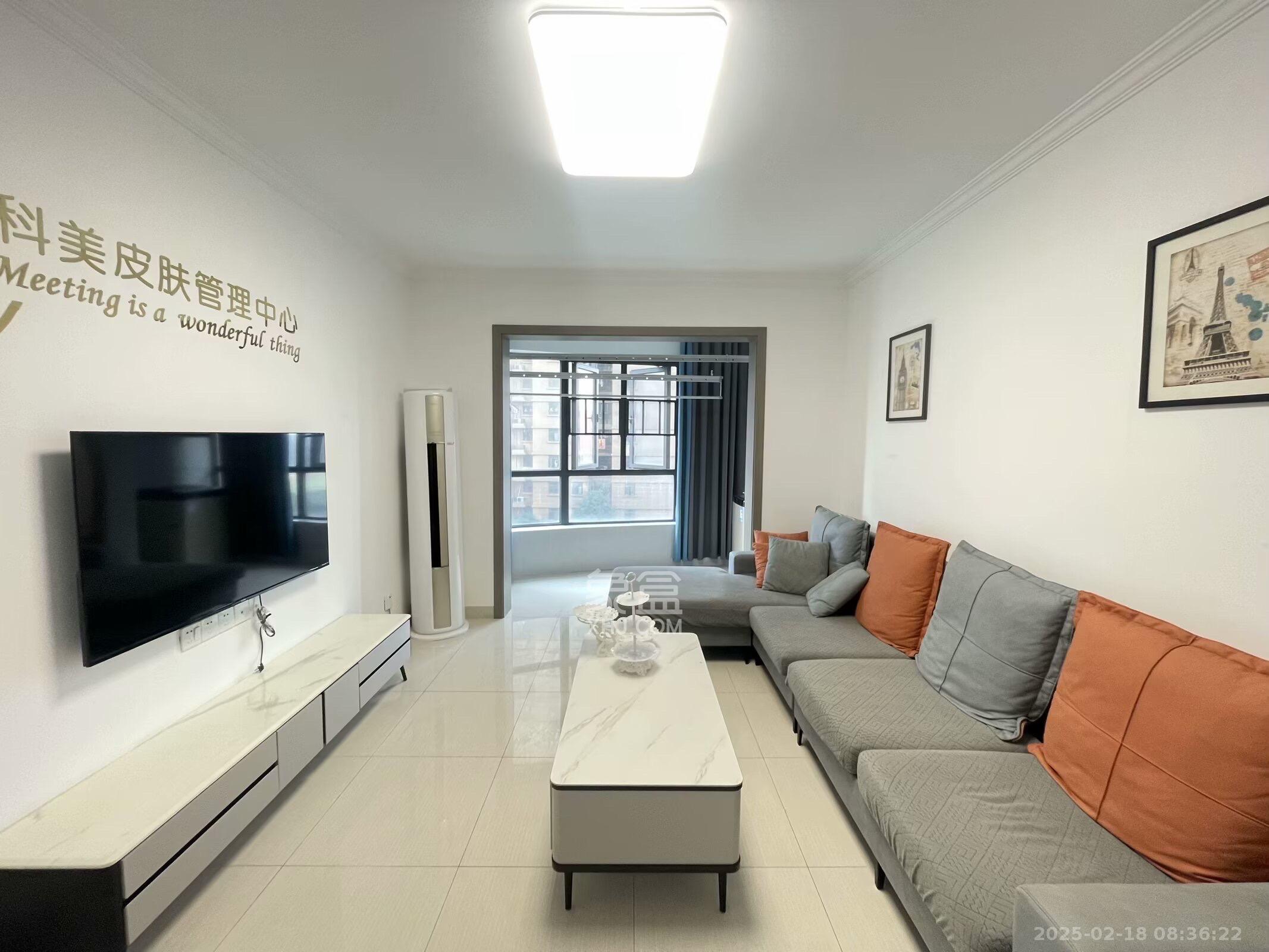 嘉雨兴园  2室1厅1卫    2600.0元/月