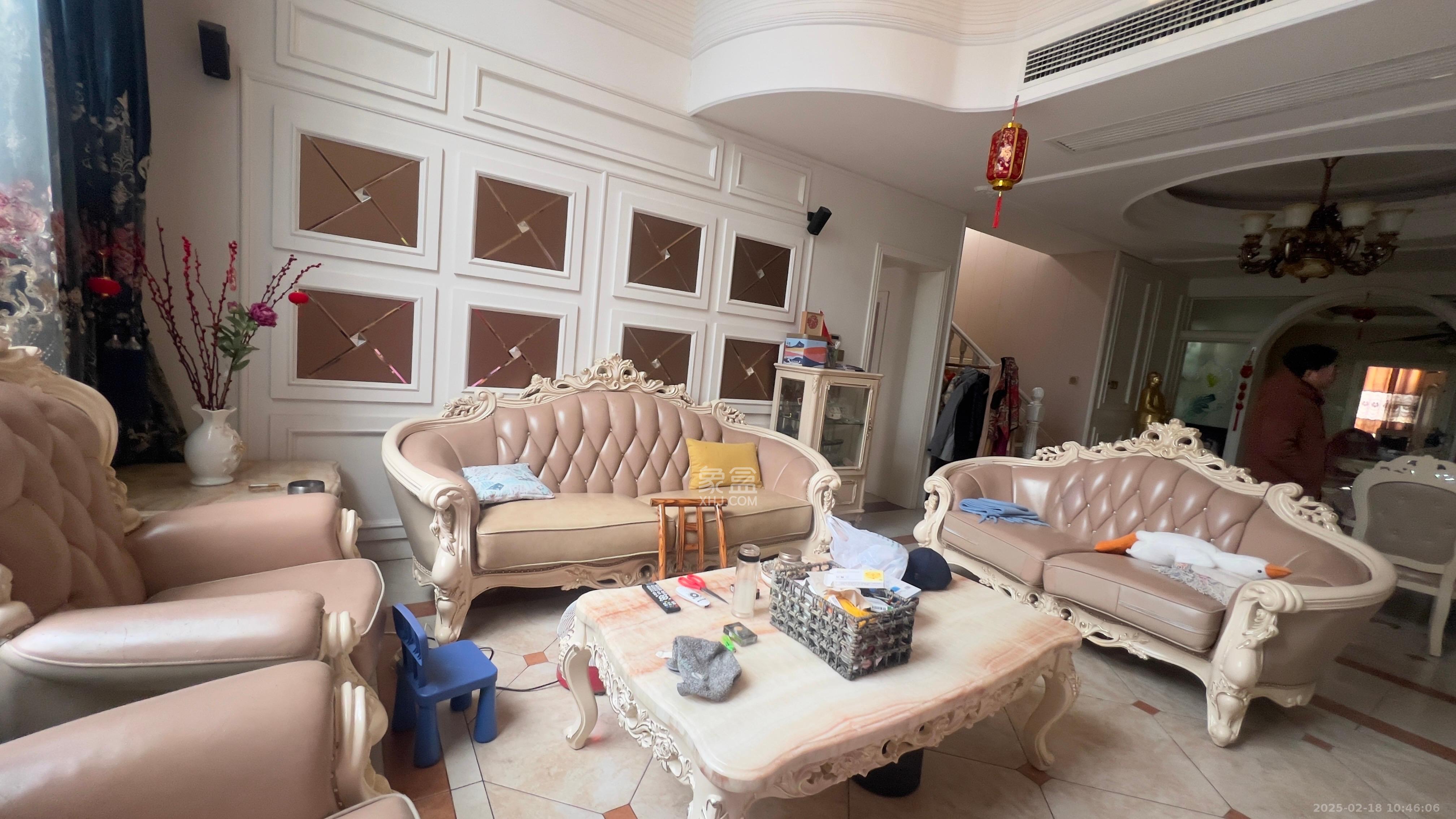 九华富瑶天下 4室2厅1卫 168.0万 九华富瑶天下 4室2厅1卫 168.0万客厅