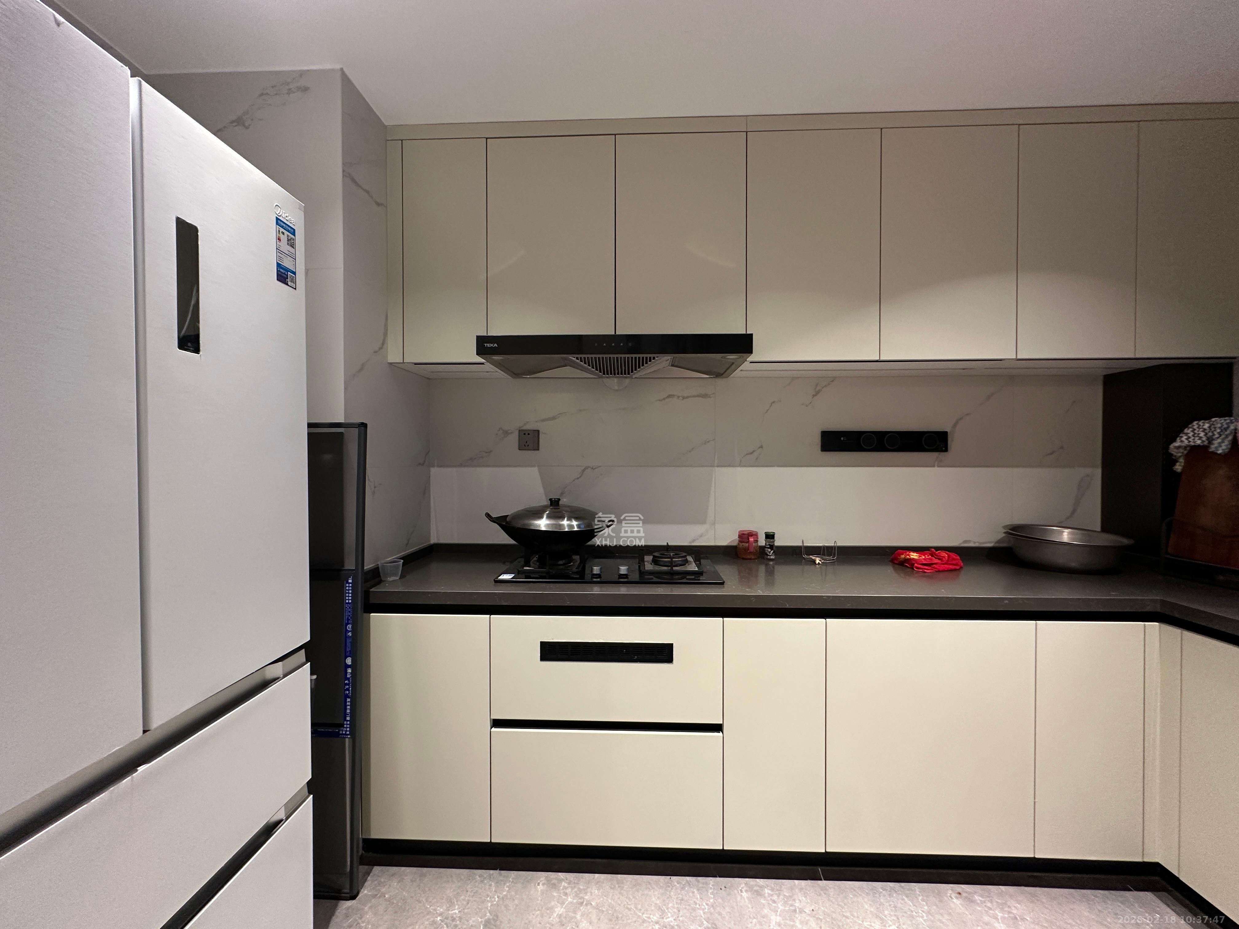 长沙悦府(华润万象城)  3室2厅3卫    10800.0元/月 长沙悦府(华润万象城)  3室2厅3卫    10800.0元/月室内图