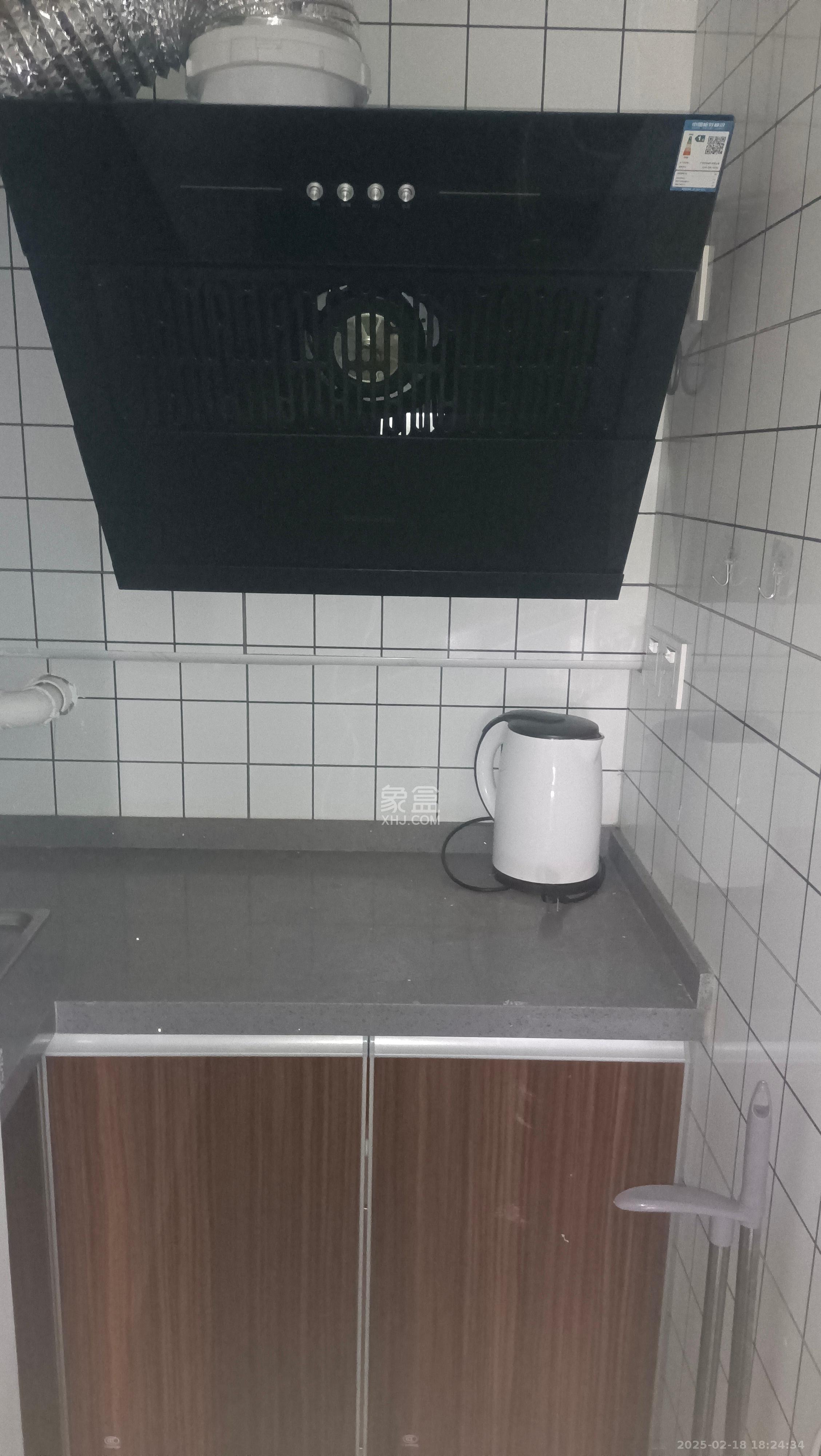 新长海D1站 1室1厅1卫 900.0元/月 新长海D1站 1室1厅1卫 900.0元/月室内图