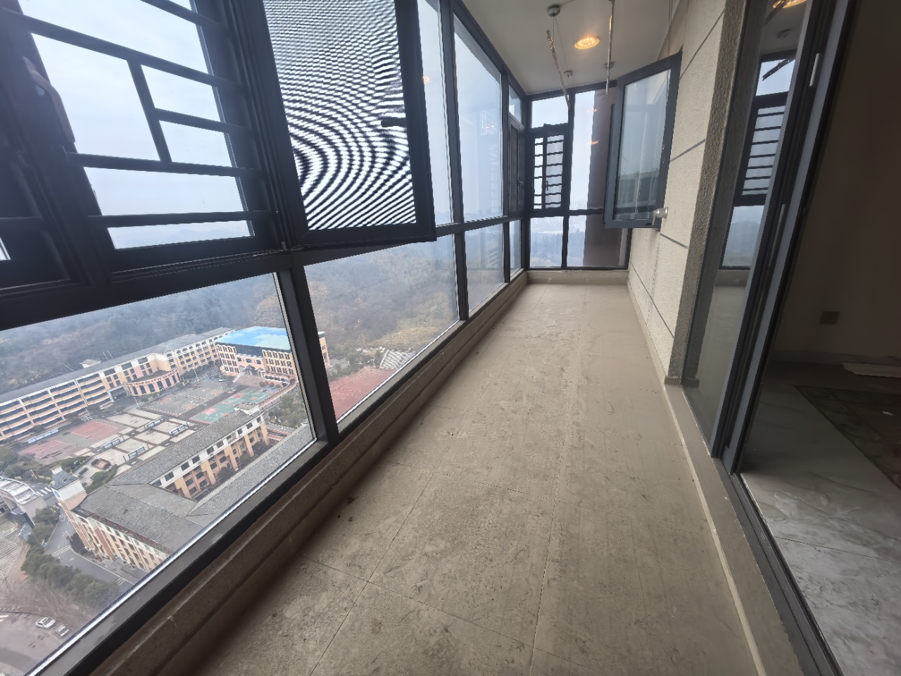 碧桂园梓山府 4室2厅2卫 1800.0元/月 碧桂园梓山府 4室2厅2卫 1800.0元/月小区图