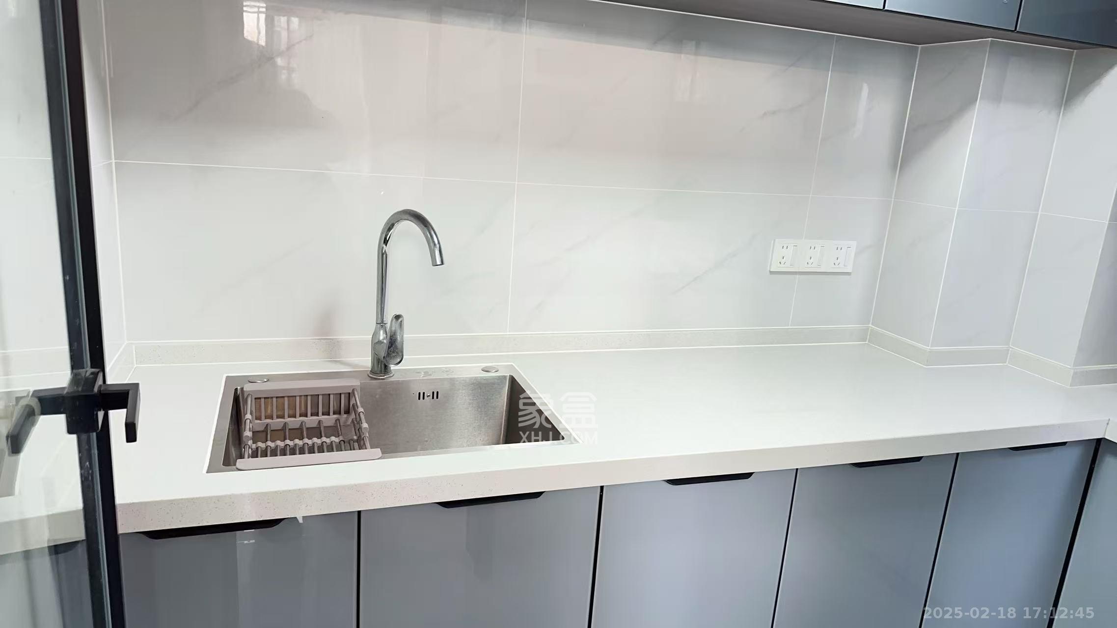 新城悦隽公园  1室0厅0卫    1800.0元/月 新城悦隽公园  1室0厅0卫    1800.0元/月室内图