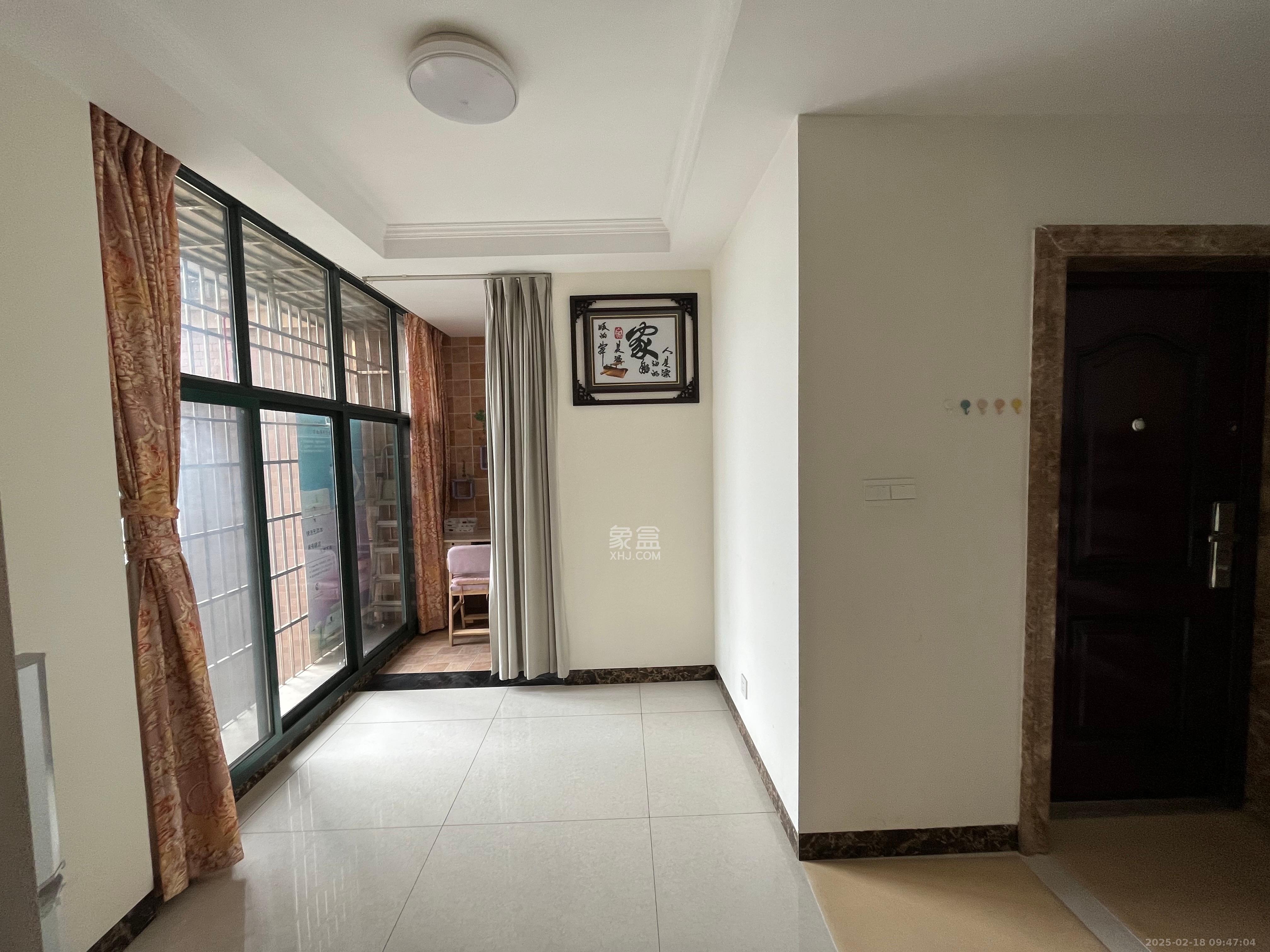 银盘鑫城  3室2厅2卫    2200.0元/月 银盘鑫城  3室2厅2卫    2200.0元/月室内图