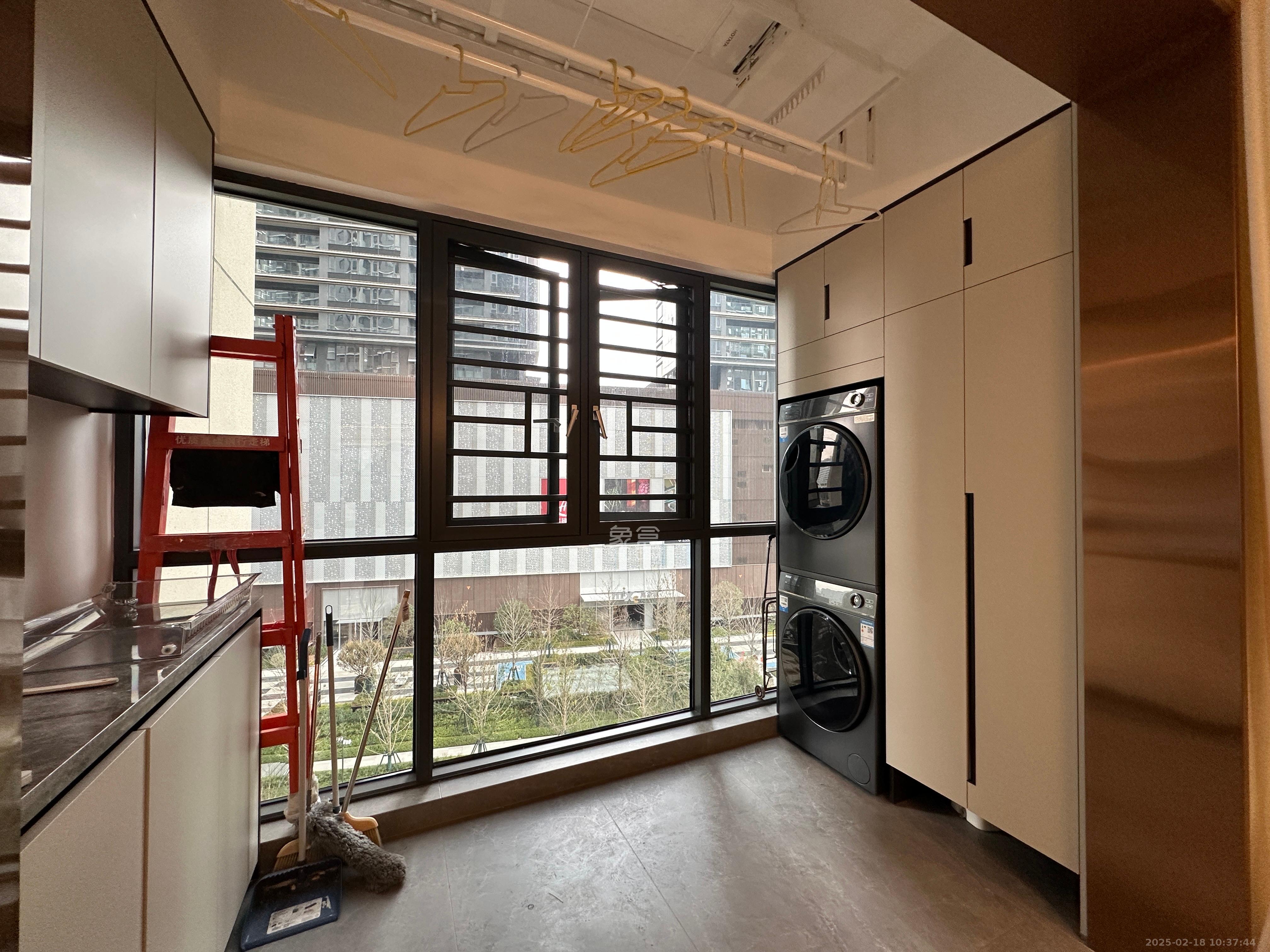 长沙悦府（华润万象城）  3室2厅3卫    10800.0元/月室内图