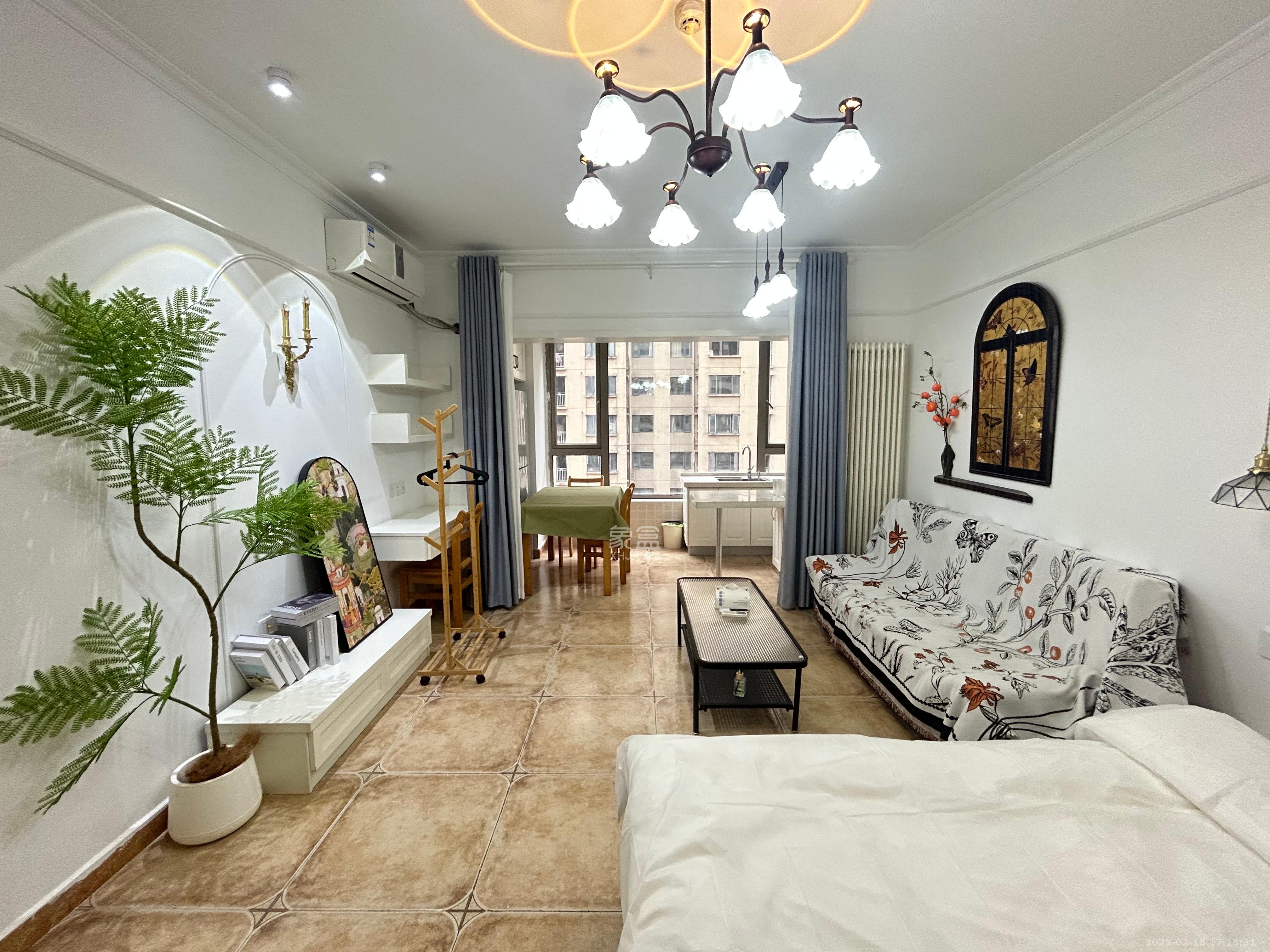 怡海星城 1室1厅1卫 1300.0元/月 怡海星城 1室1厅1卫 1300.0元/月室内图