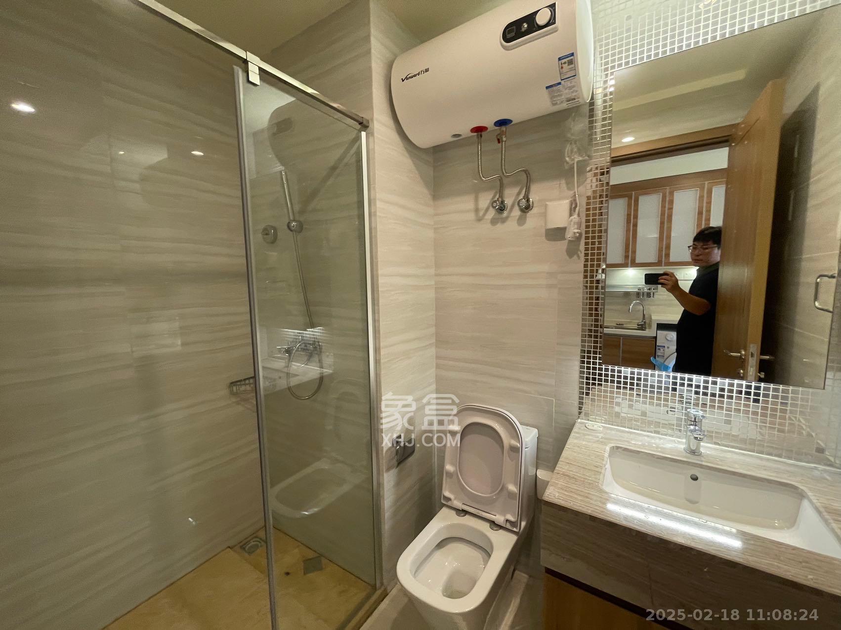 恒大清澜苑(恒大御景半岛四期) 1室1厅1卫 1500.0元/月 恒大清澜苑(恒大御景半岛四期) 1室1厅1卫 1500.0元/月室内图