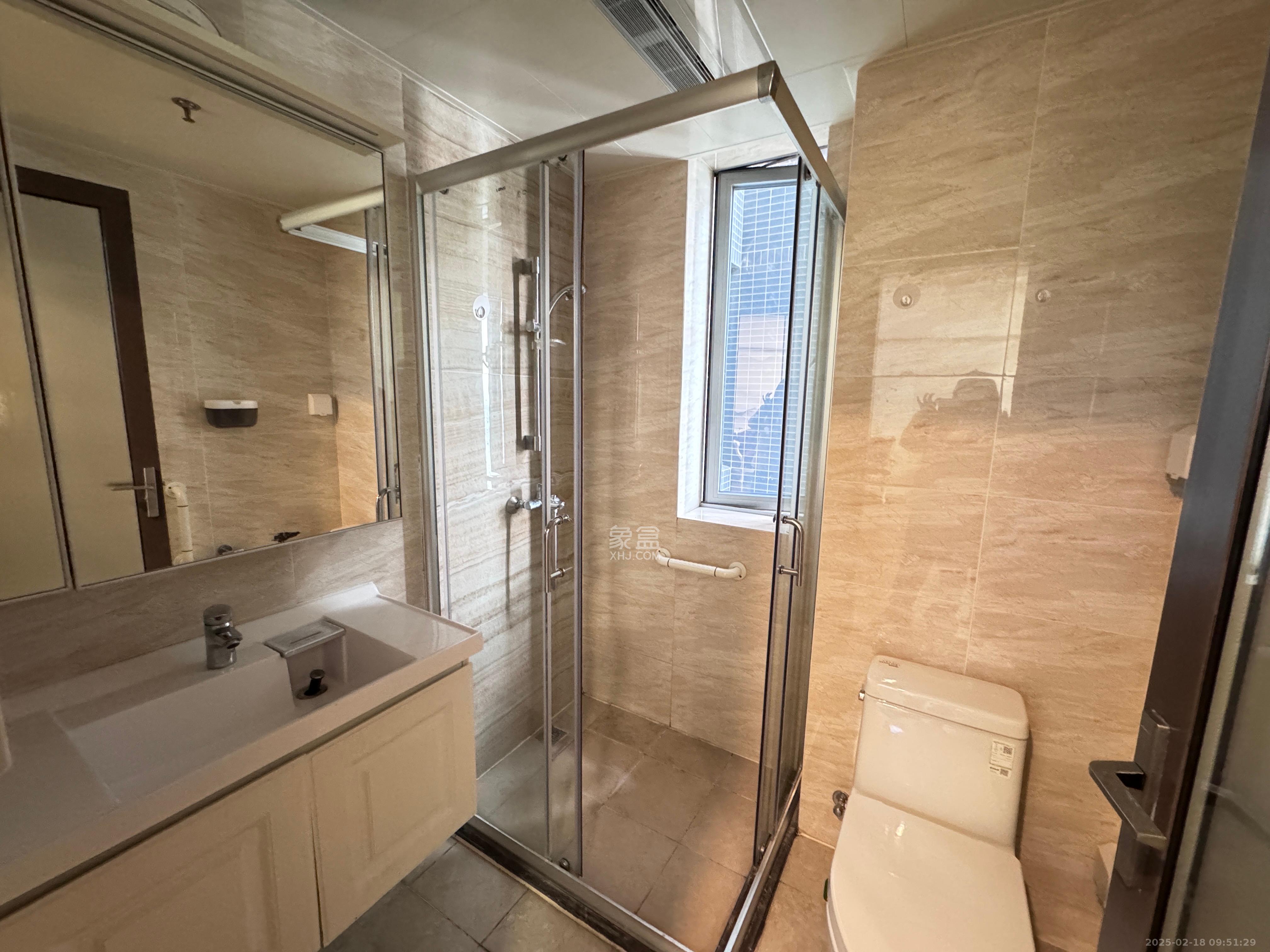 保利天禧C区 3室2厅2卫 6000.0元/月 保利天禧C区 3室2厅2卫 6000.0元/月室内图