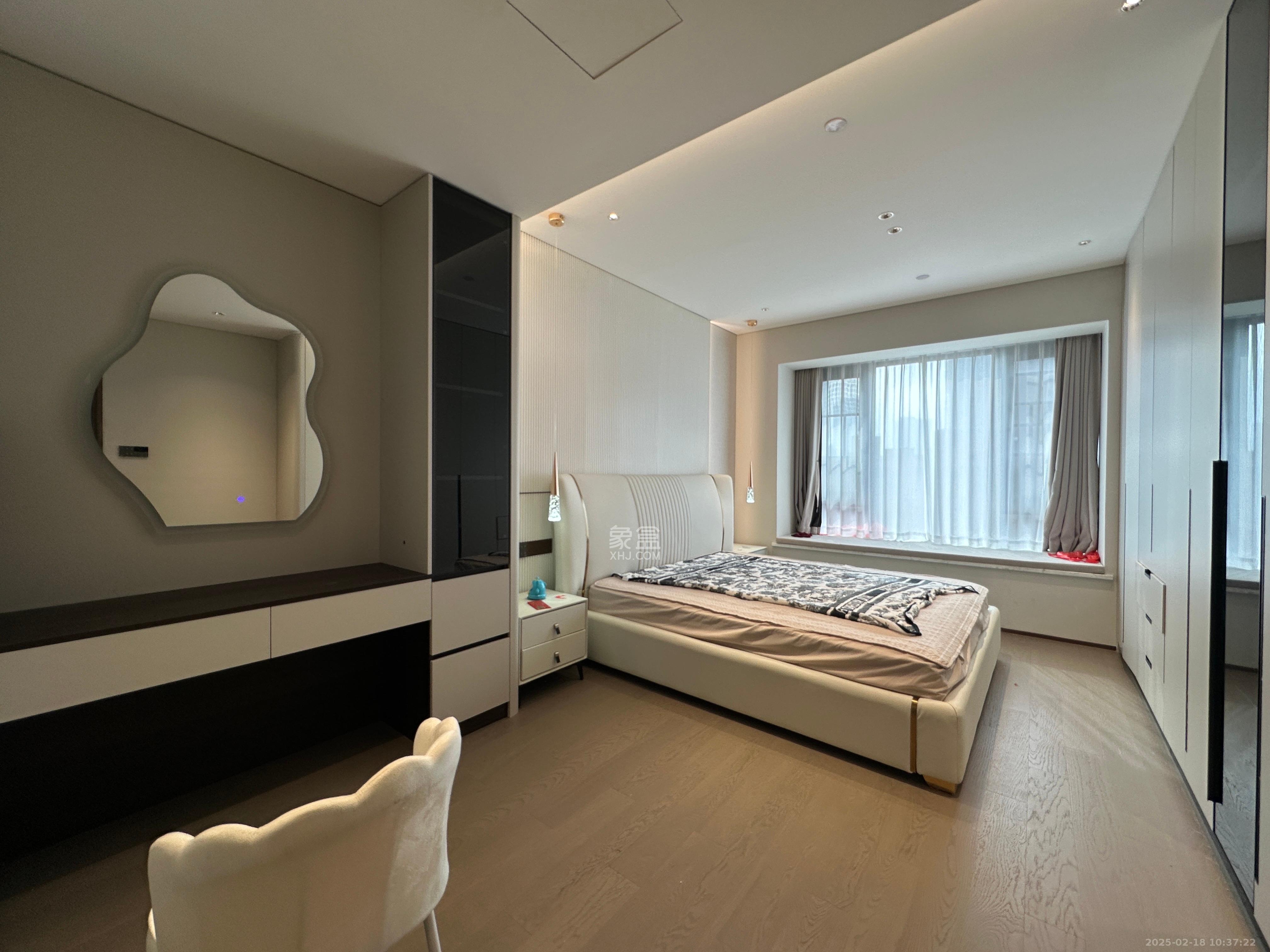 长沙悦府（华润万象城）  3室2厅3卫    10800.0元/月室内图