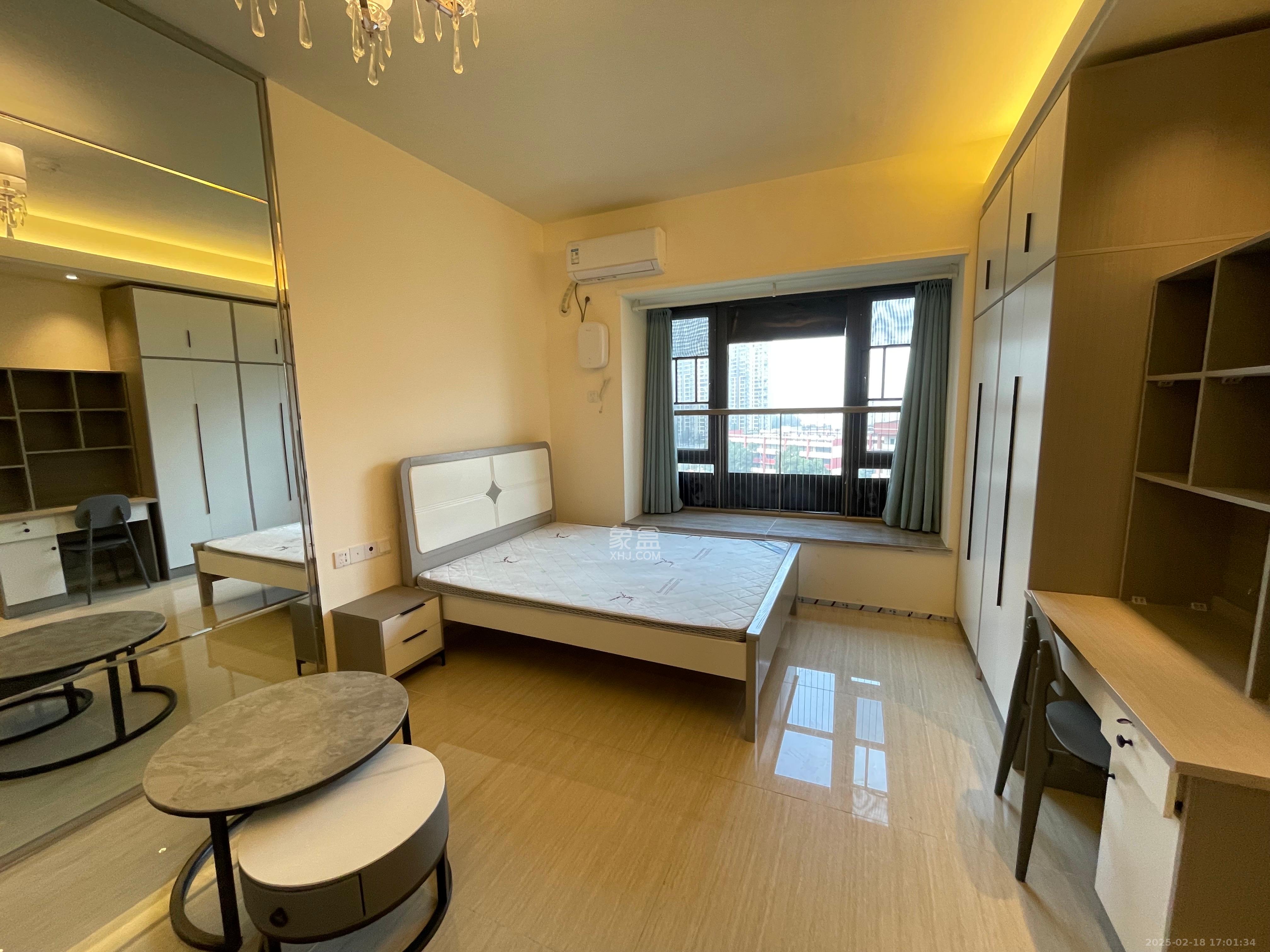 恒大清澜苑(恒大御景半岛四期) 1室1厅1卫 1500.0元/月 恒大清澜苑(恒大御景半岛四期) 1室1厅1卫 1500.0元/月室内图