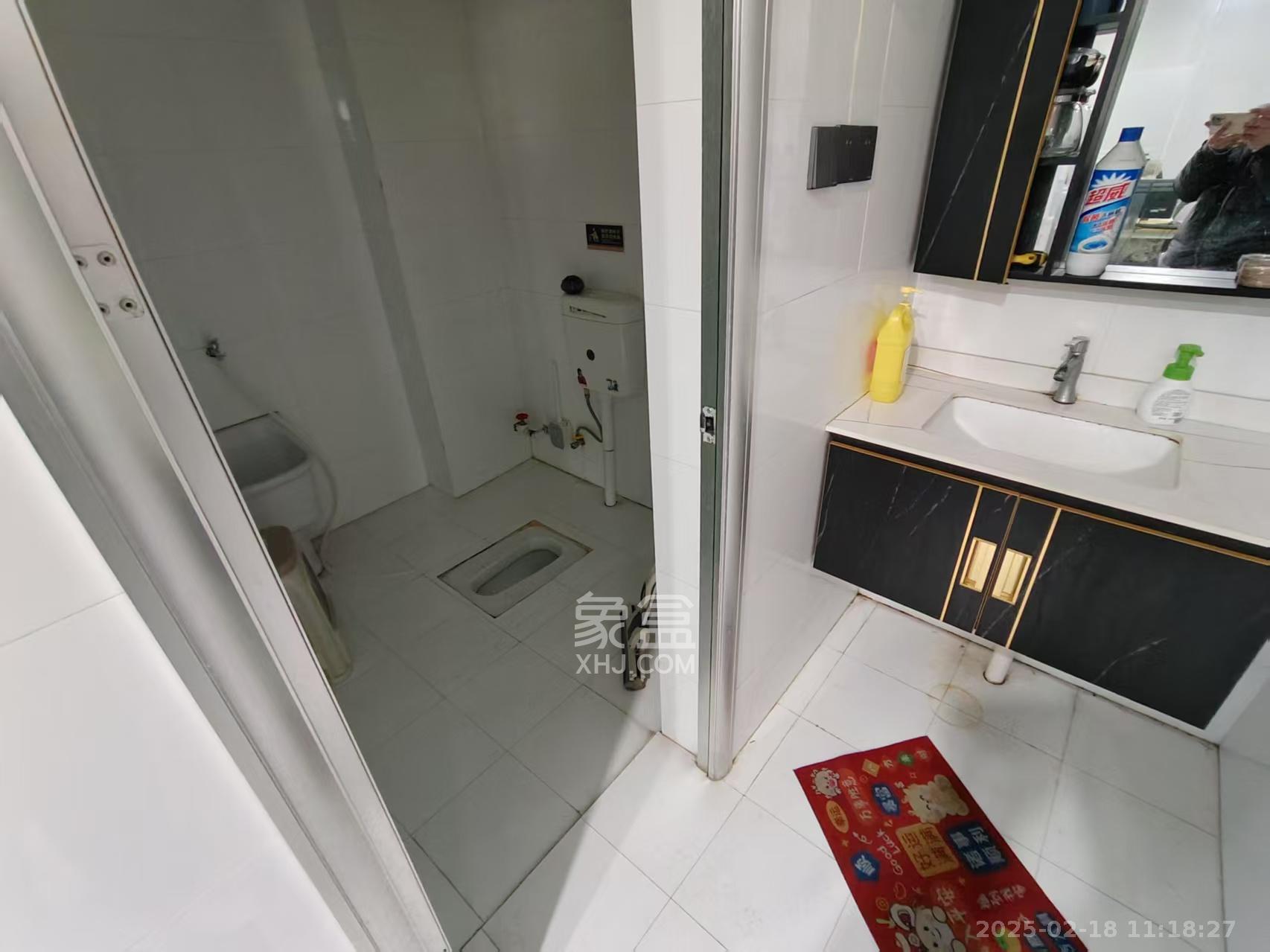 友阿光大大厦 5室1厅0卫 4500.0元/月 友阿光大大厦 5室1厅0卫 4500.0元/月户型图