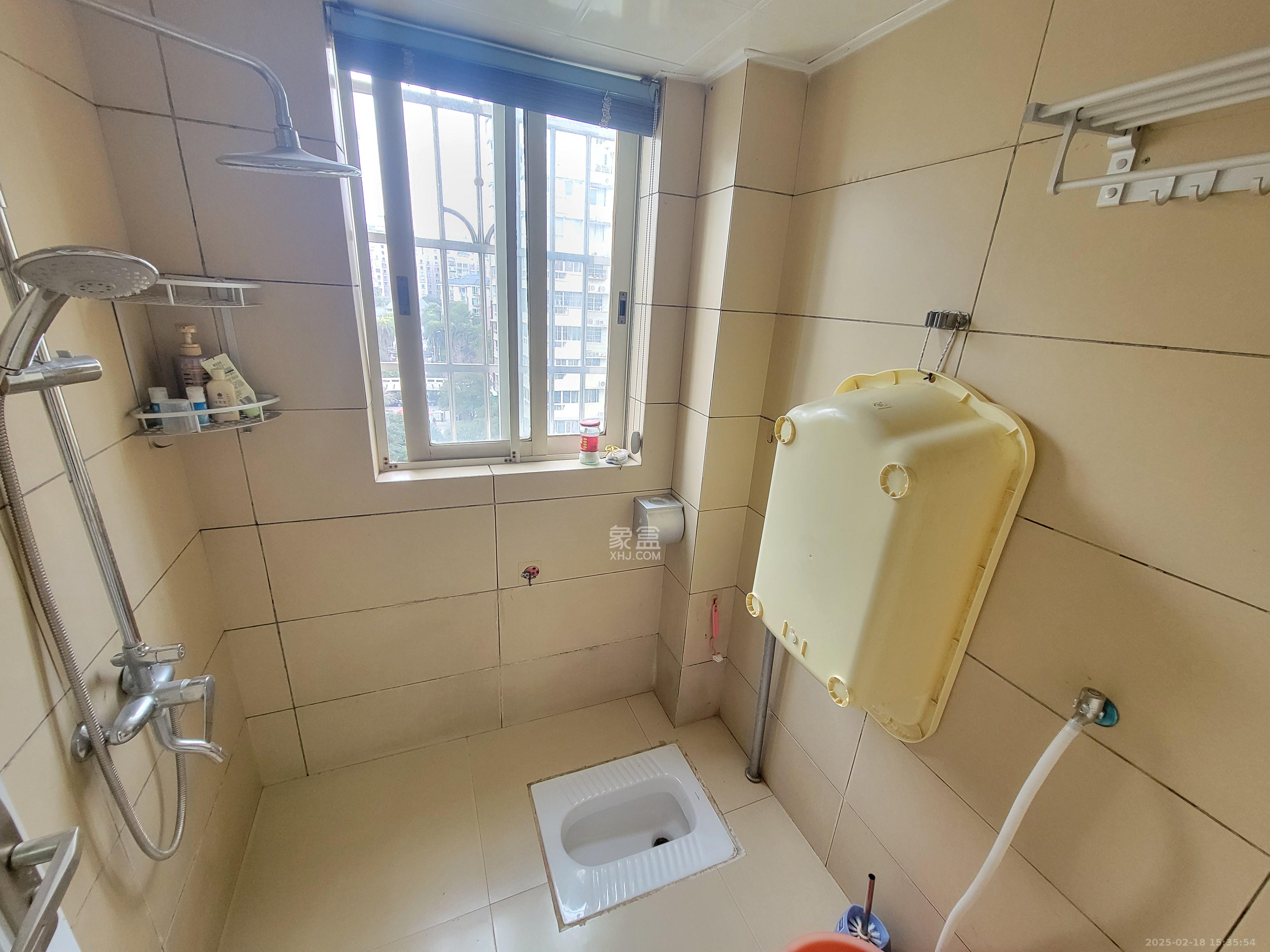 四季美景一、二期 1室0厅0卫 3800.0元/月 四季美景一、二期 1室0厅0卫 3800.0元/月室内图