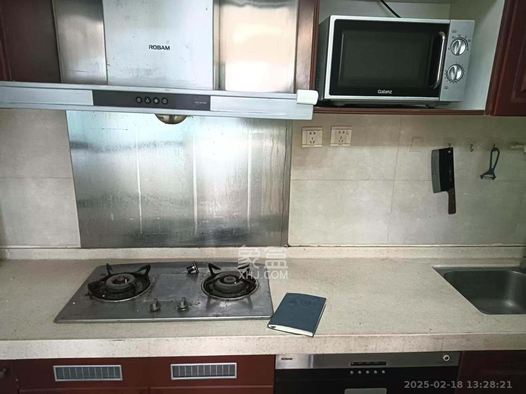 恒大雅苑 3室2厅1卫 2400.0元/月 恒大雅苑 3室2厅1卫 2400.0元/月室内图