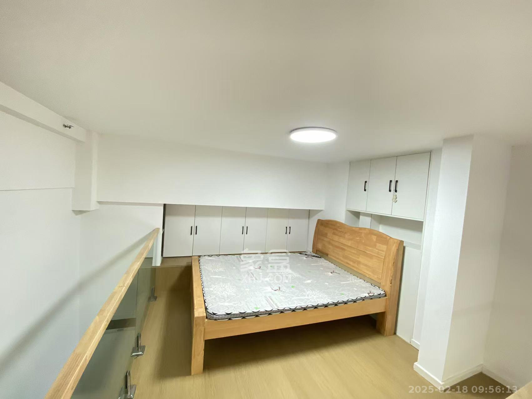 龙湖新壹城  1室1厅1卫   2000.00元/月室内图