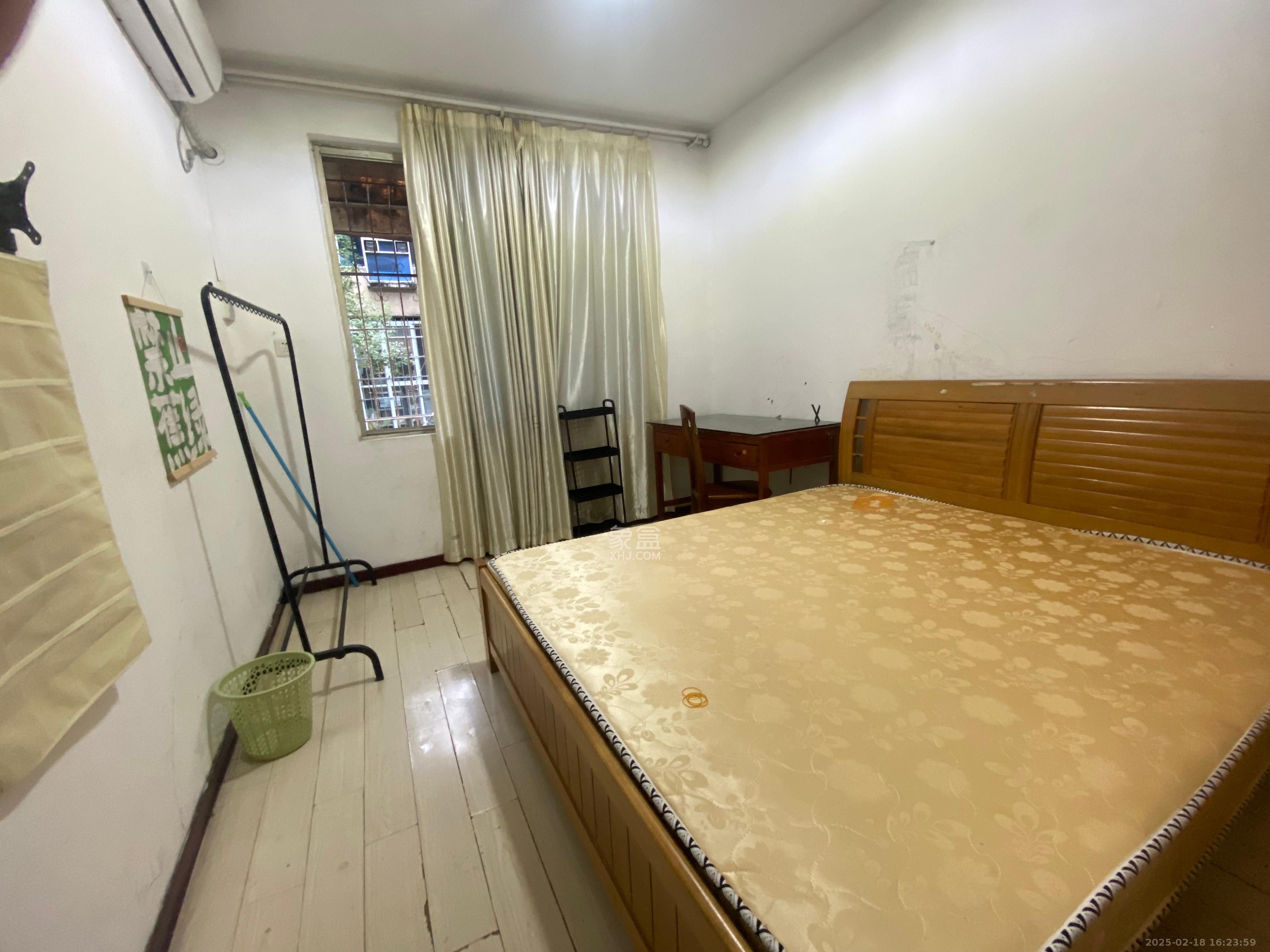 东塘电力院  3室2厅1卫   2000.00元/月室内图