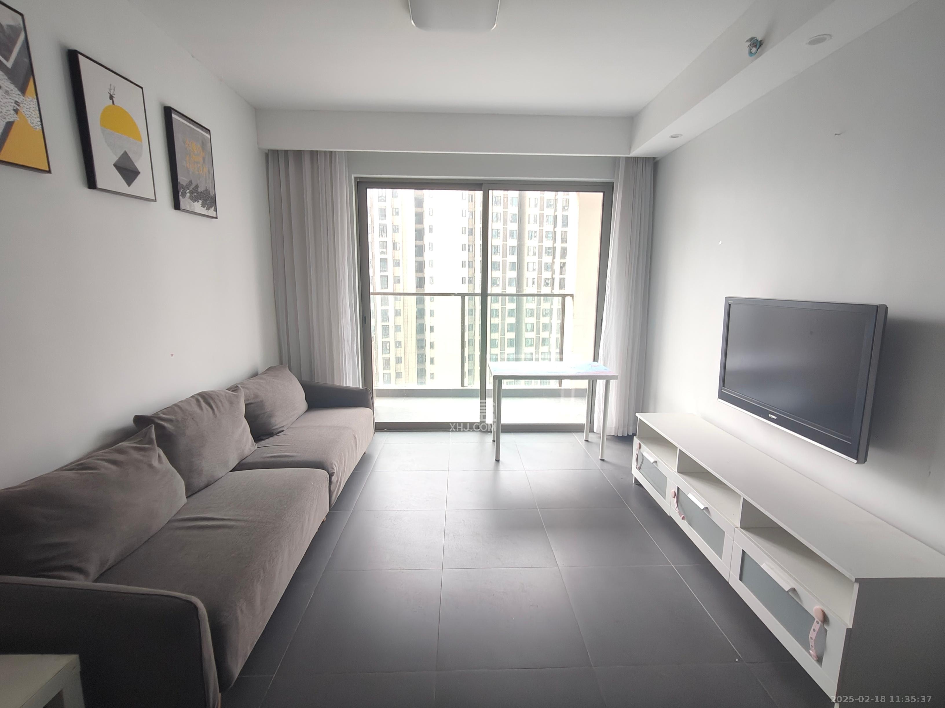 梅溪湖金茂湾 3室2厅1卫 2400.0元/月 梅溪湖金茂湾 3室2厅1卫 2400.0元/月室内图