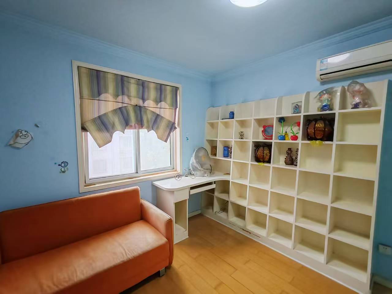 精锐华府(精锐华庭) 2室2厅1卫 32.8万 精锐华府(精锐华庭) 2室2厅1卫 32.8万室内图