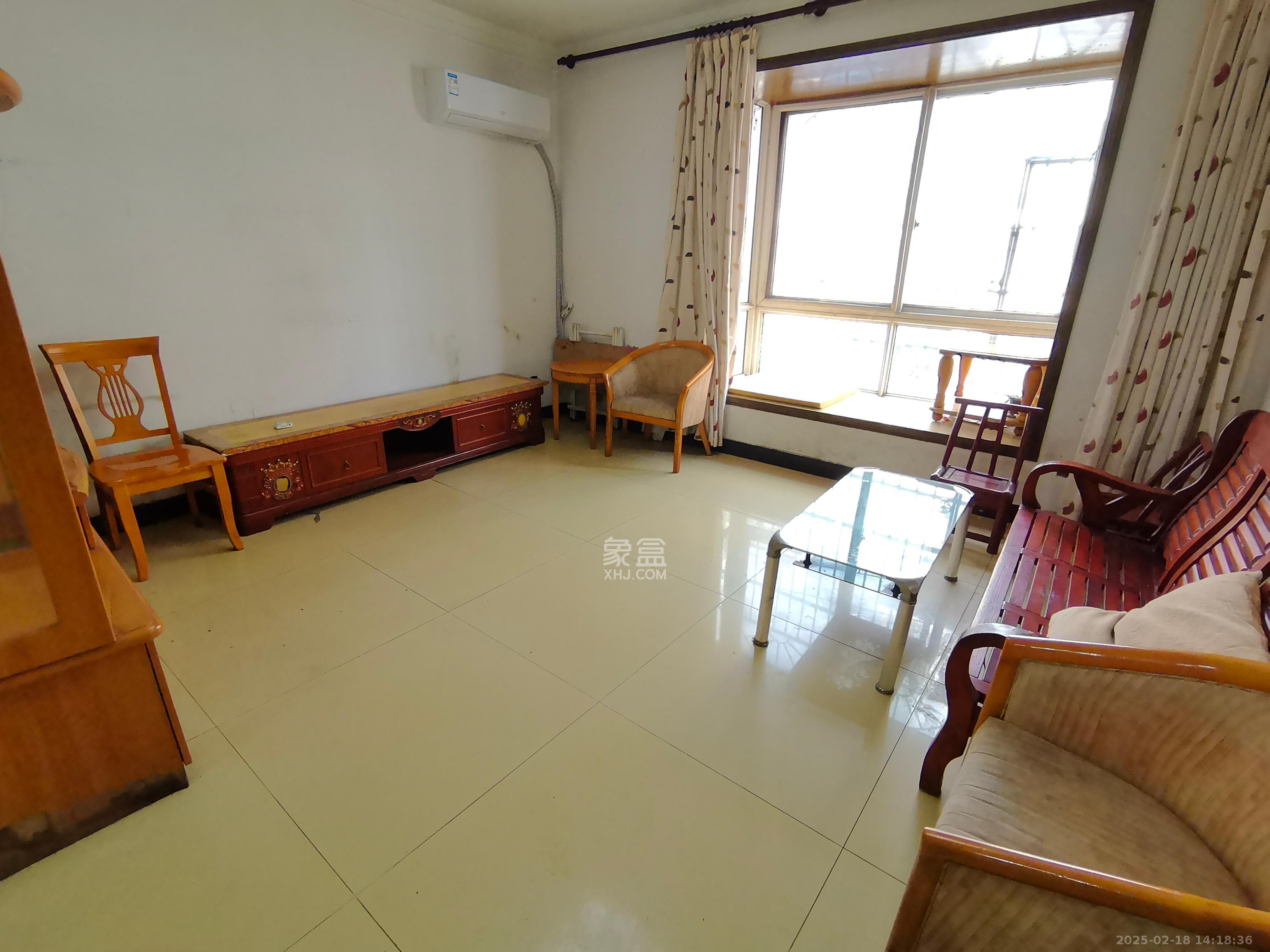 银力家园 3室1厅1卫 2050.0元/月 银力家园 3室1厅1卫 2050.0元/月室内图