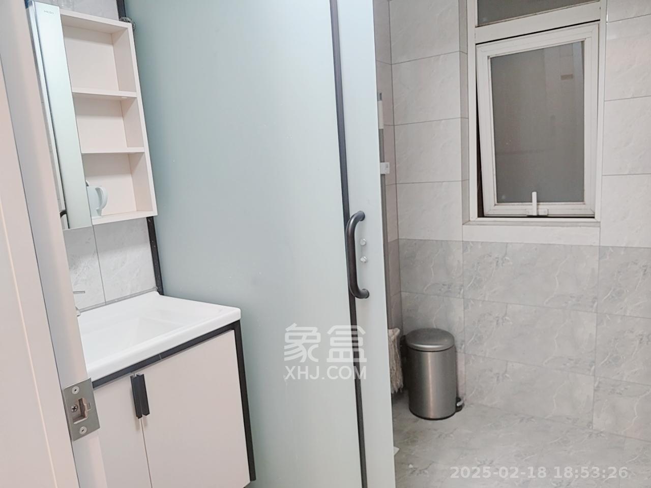 北辰三角洲C3区 3室2厅1卫 3900.0元/月 北辰三角洲C3区 3室2厅1卫 3900.0元/月室内图