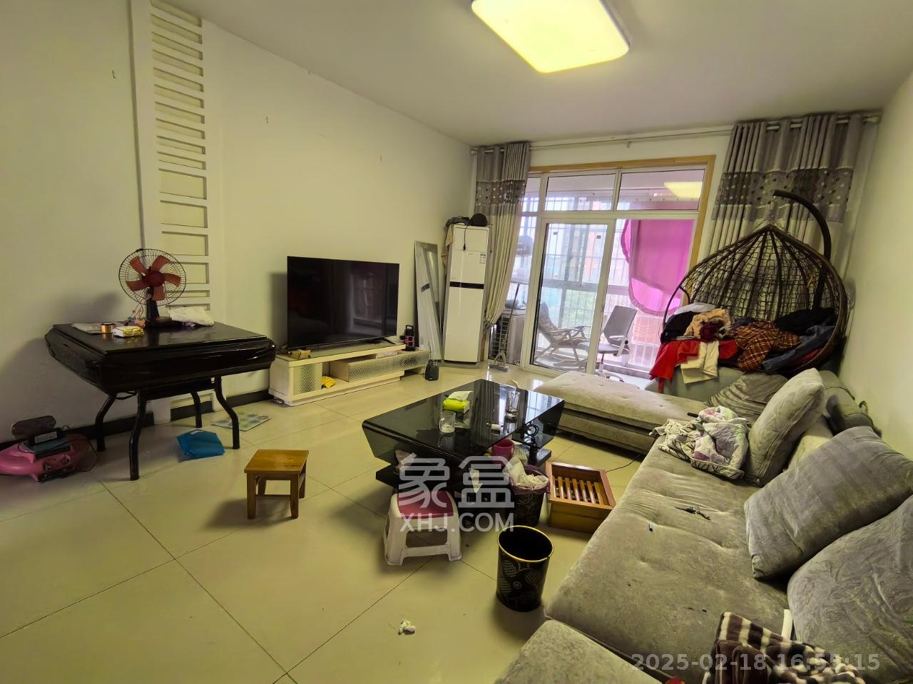 凯富漫城 3室2厅2卫 1500.0元/月 凯富漫城 3室2厅2卫 1500.0元/月室内图