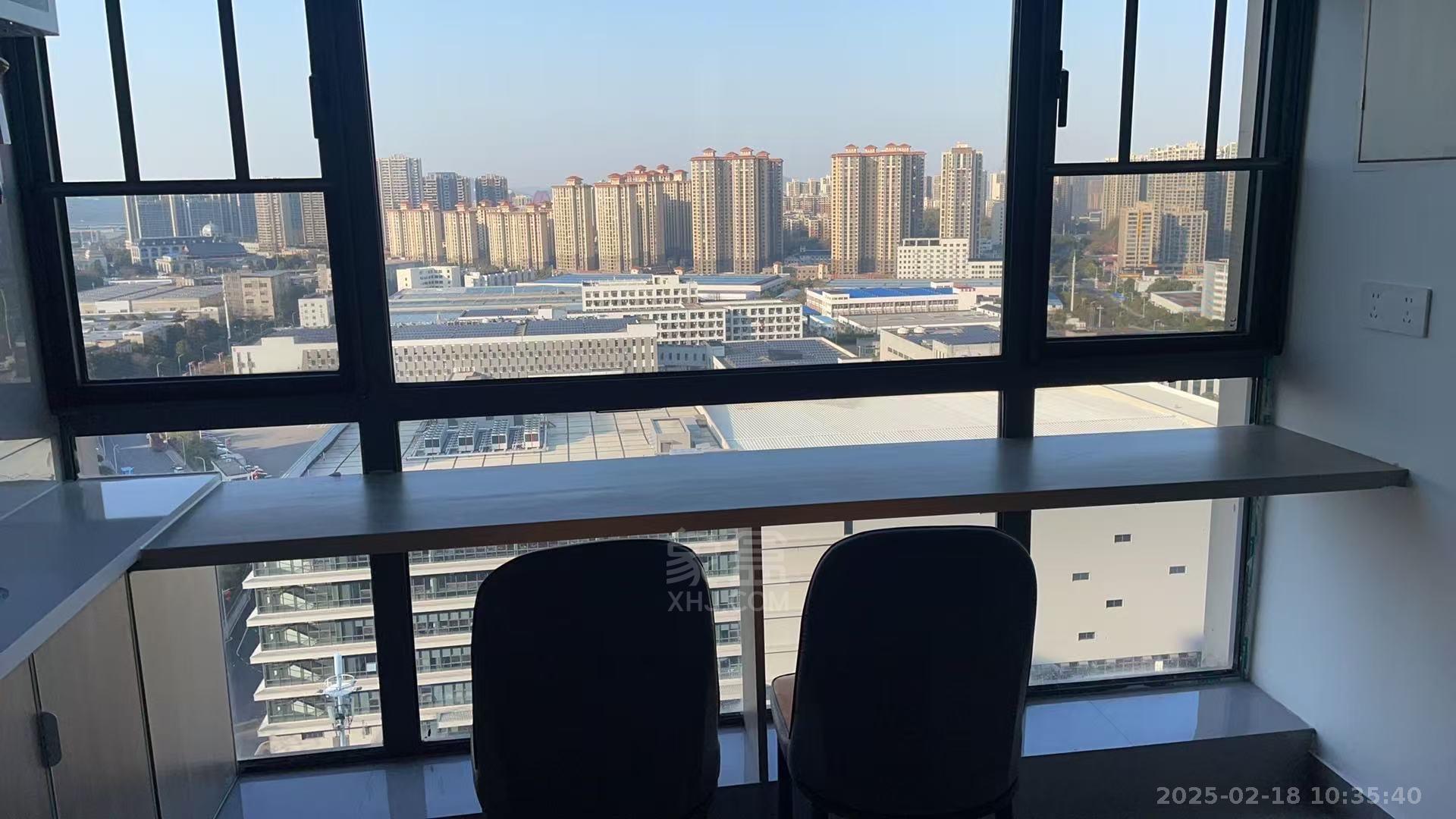 山水洲城华晨第一城 1室1厅1卫 1400.0元/月 山水洲城华晨第一城 1室1厅1卫 1400.0元/月室内图