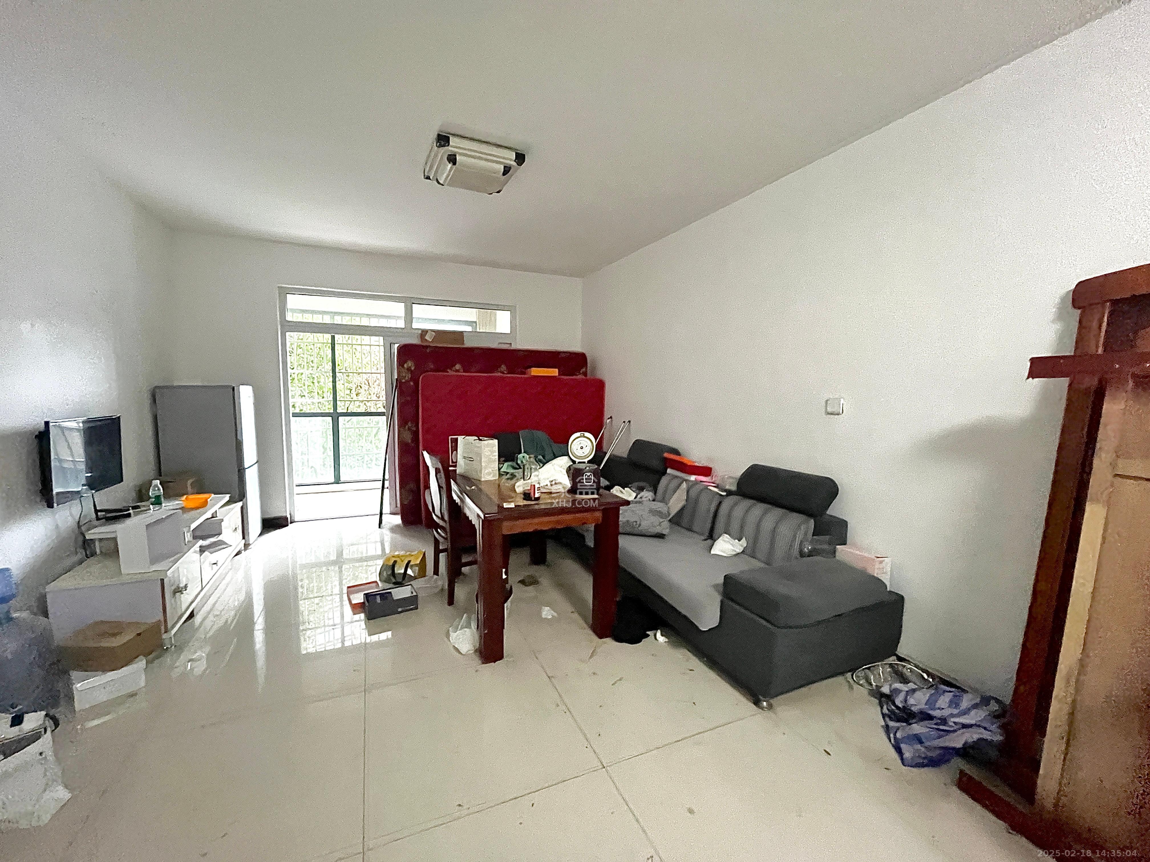 筑梦佳园 4室2厅2卫 2200.0元/月 筑梦佳园 4室2厅2卫 2200.0元/月室内图