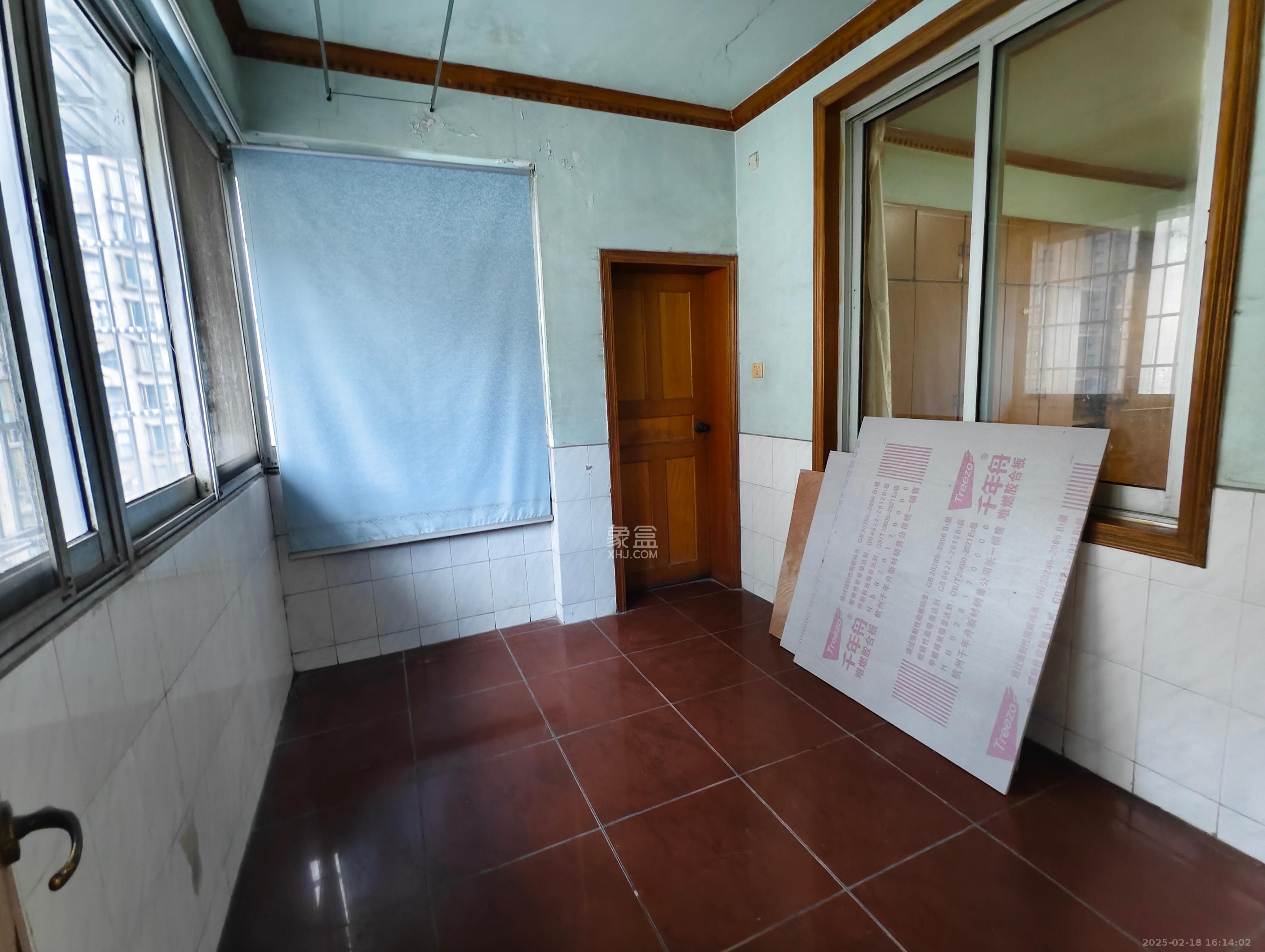 枫林小区  3室2厅1卫   1650.00元/月室内图