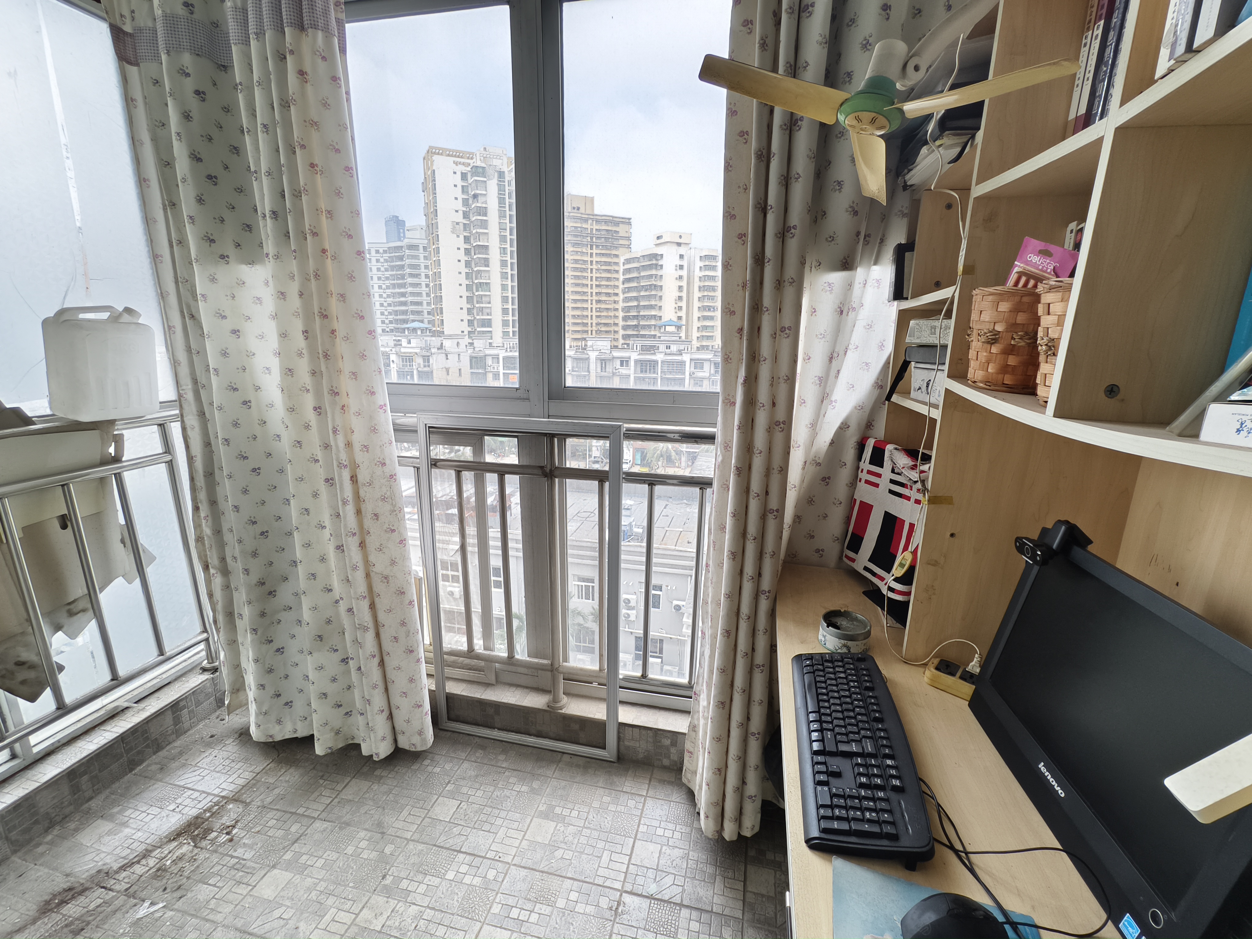 森基美好园 3室2厅2卫 120.0万 森基美好园 3室2厅2卫 120.0万客厅