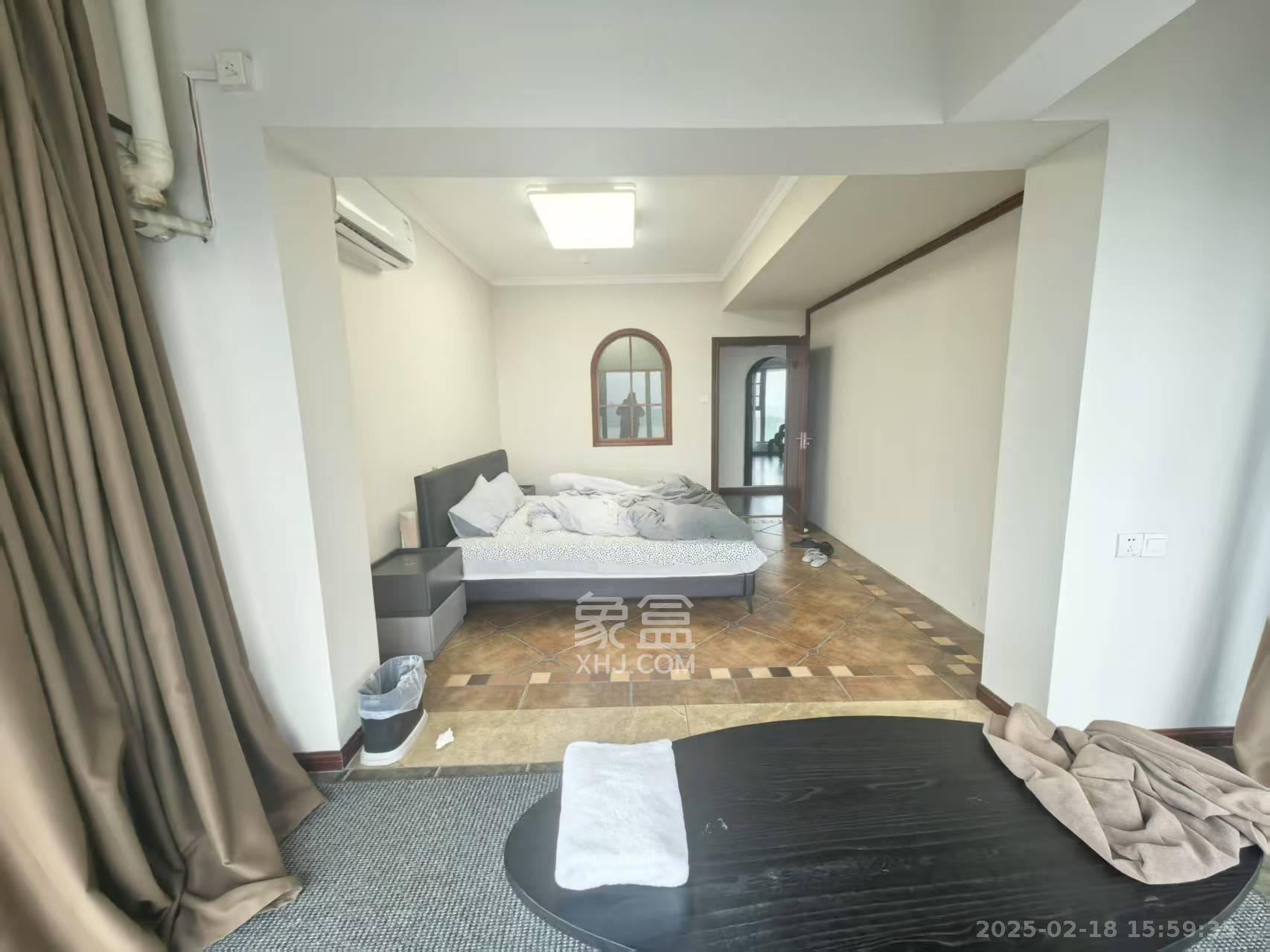 潮宗御苑 3室2厅1卫 8000.0元/月 潮宗御苑 3室2厅1卫 8000.0元/月室内图