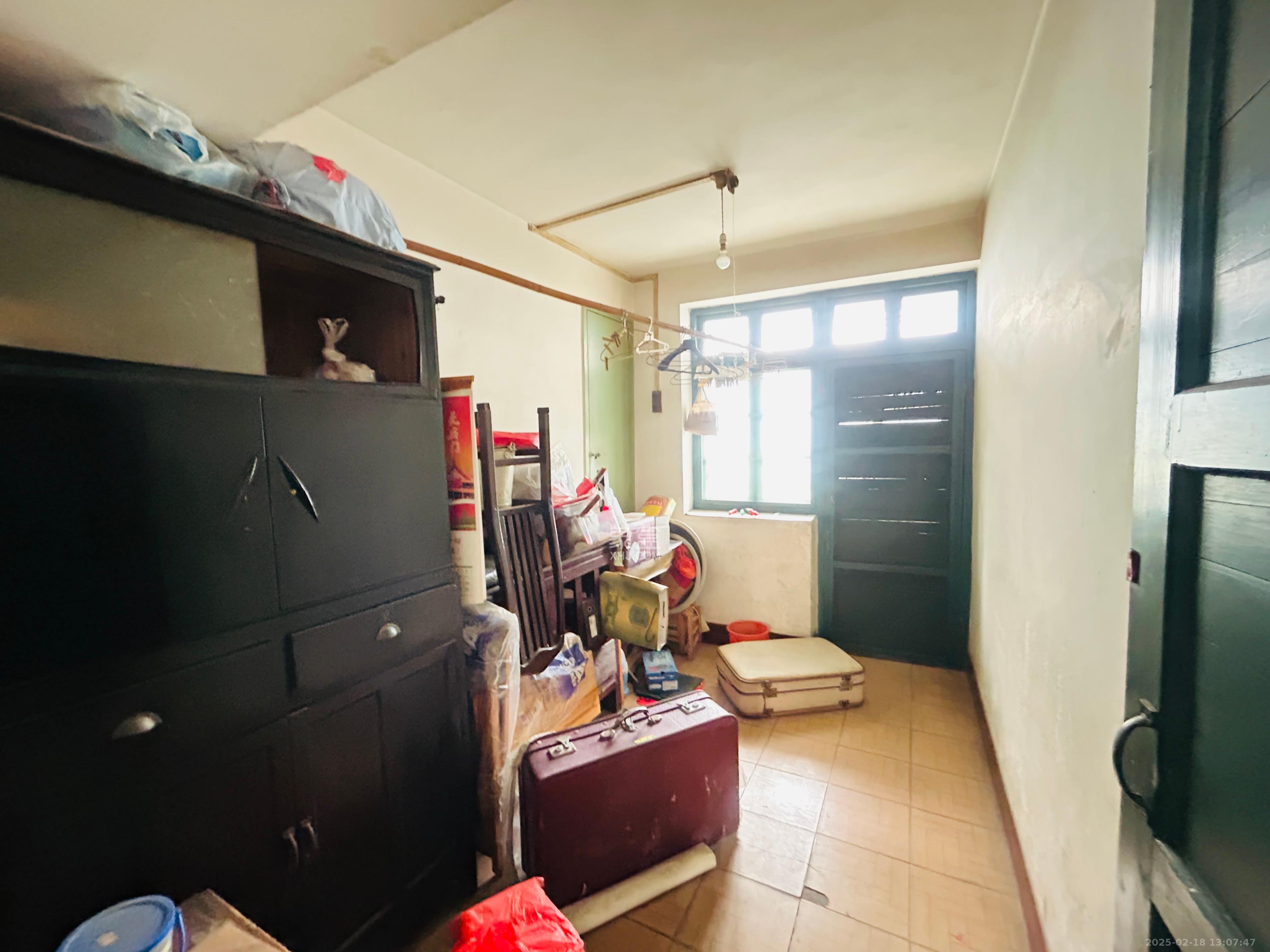 解放村 2室1厅1卫 500.0元/月 解放村 2室1厅1卫 500.0元/月室内图