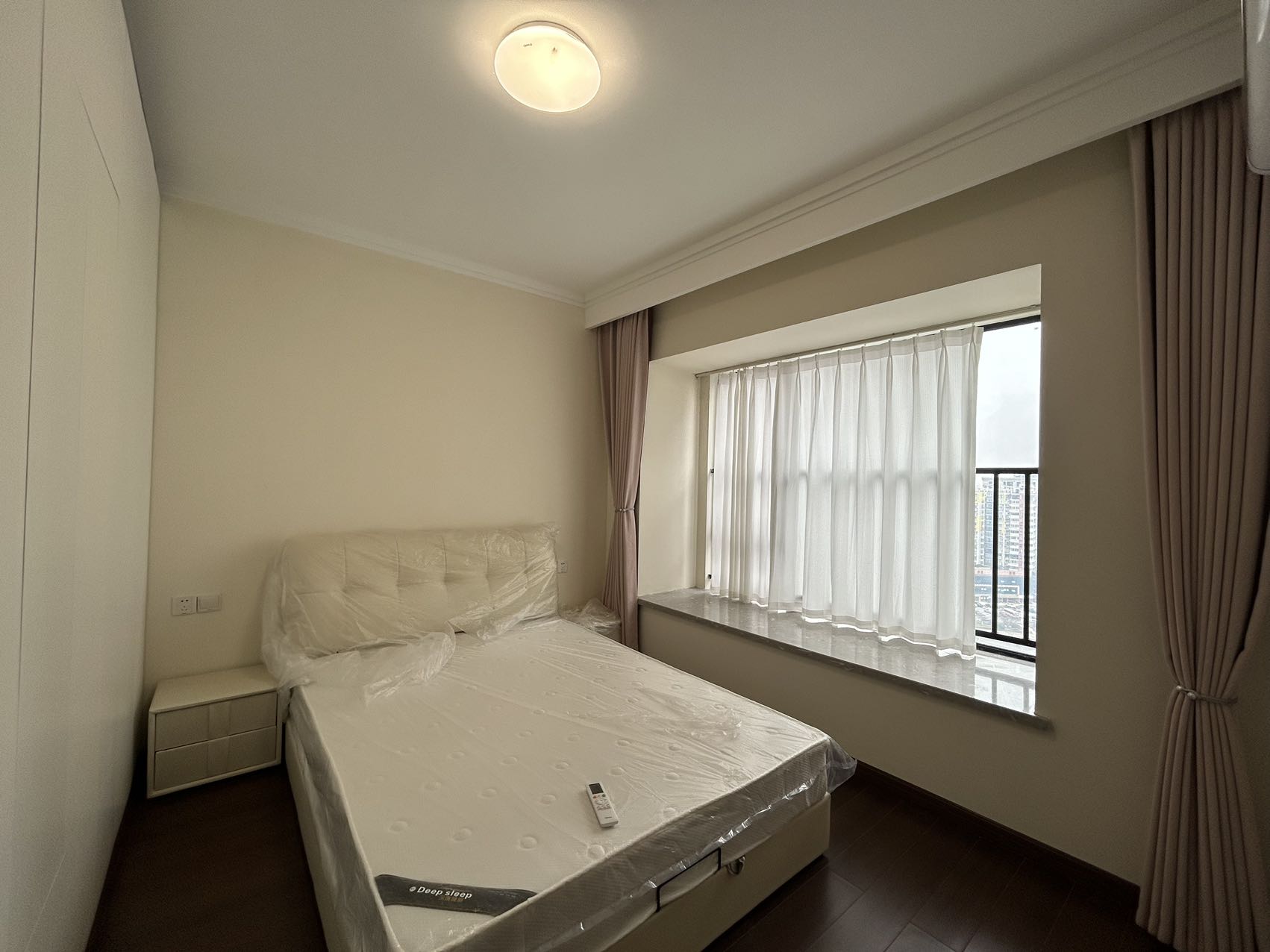 荣盛碧桂园铂悦府  3室2厅2卫    85.8万 荣盛碧桂园铂悦府  3室2厅2卫    85.8万室内图