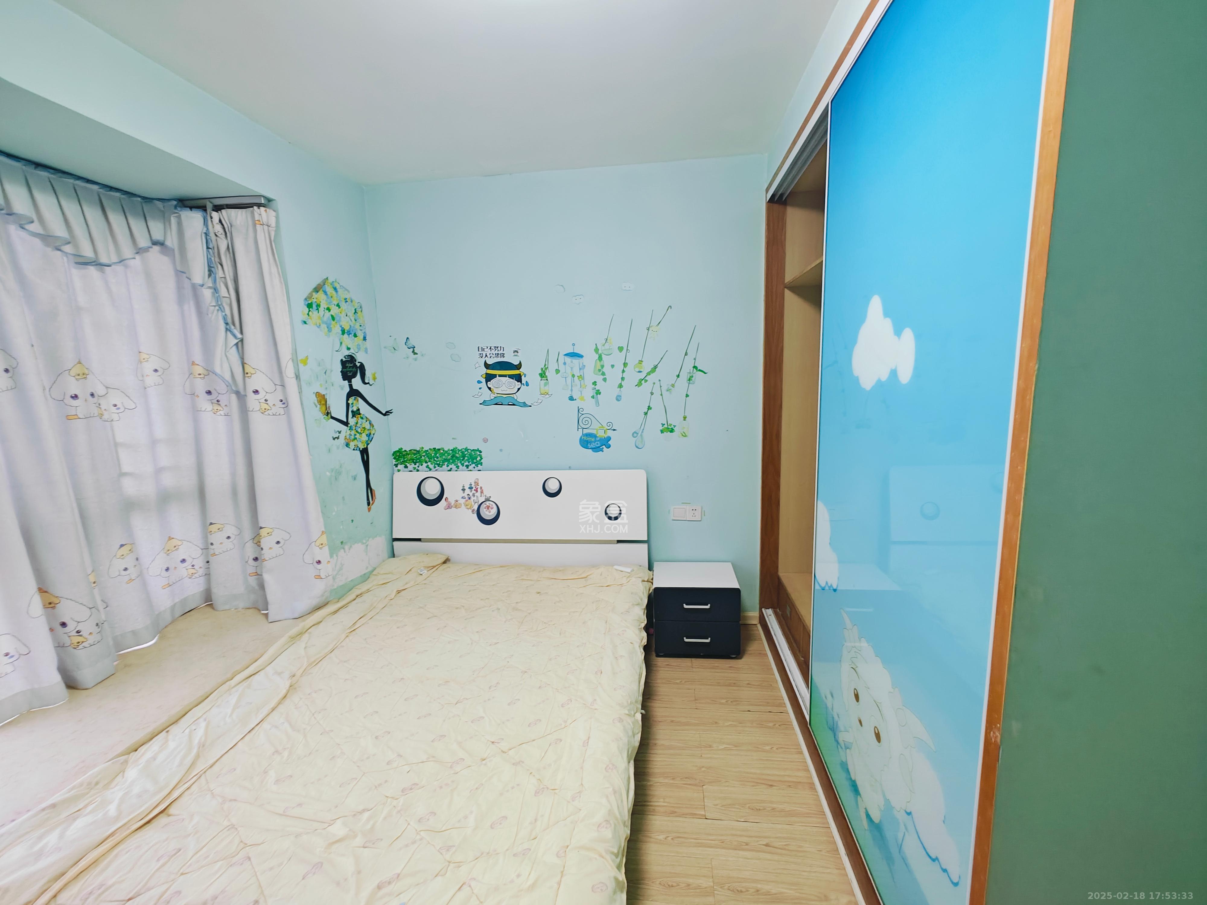 西子花苑  3室2厅2卫   2900.00元/月室内图