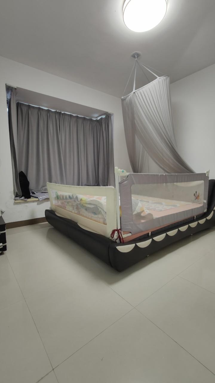 玉和花园三期 3室2厅2卫 136.0万 玉和花园三期 3室2厅2卫 136.0万客厅