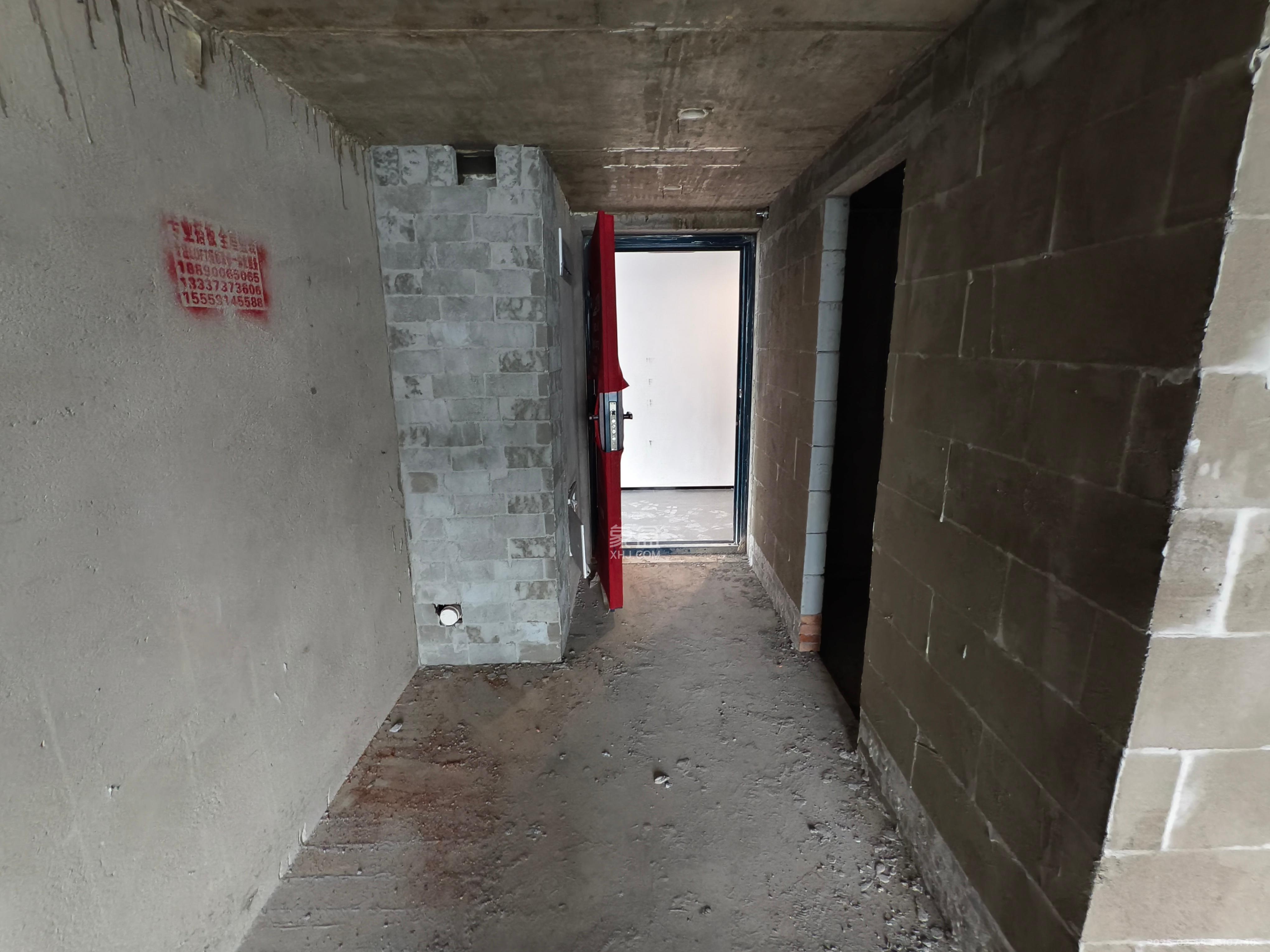 绿地V岛  1室0厅0卫    1200.0元/月 绿地V岛  1室0厅0卫    1200.0元/月室内图