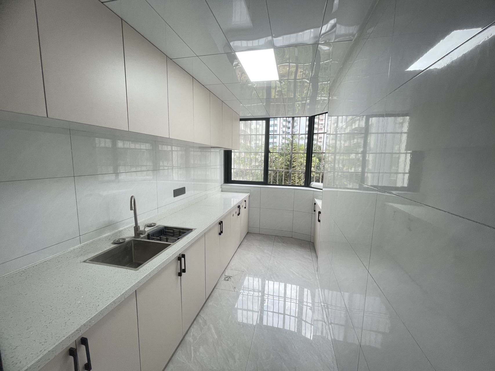 金融花园 3室2厅2卫 135.0万 金融花园 3室2厅2卫 135.0万户型图