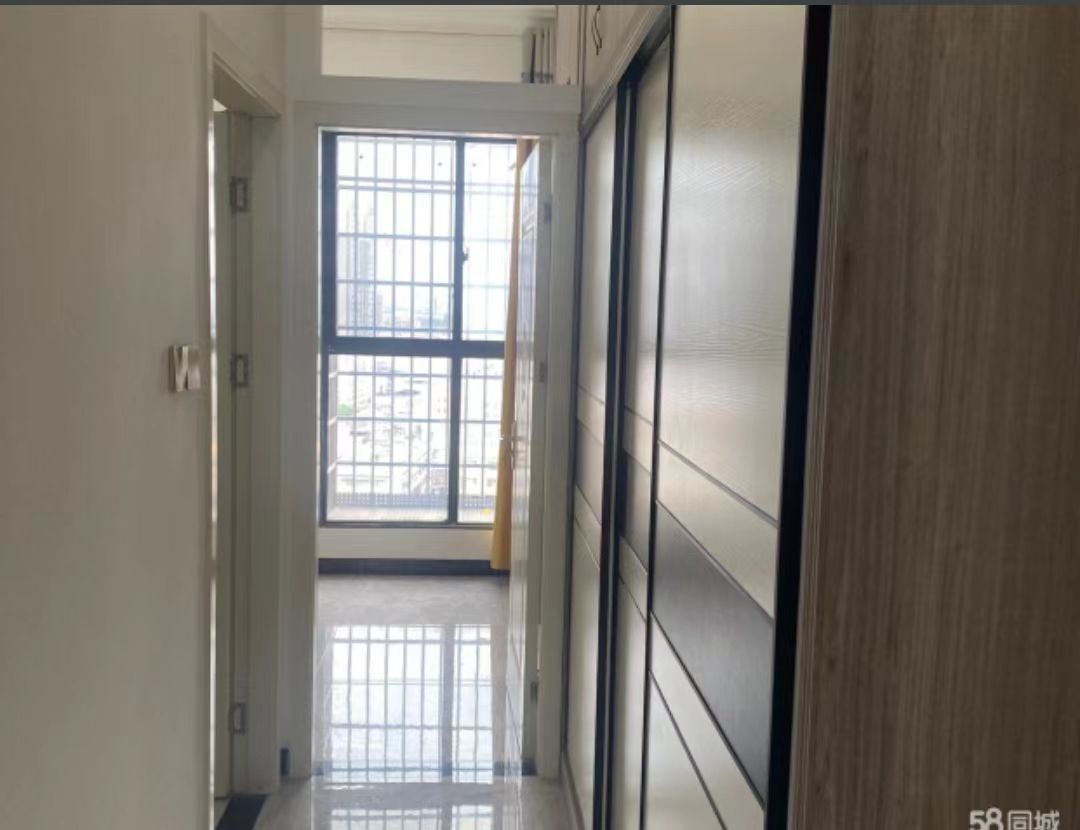 新九龙环球商业广场 2室1厅1卫 1000.0元/月 新九龙环球商业广场 2室1厅1卫 1000.0元/月室内图