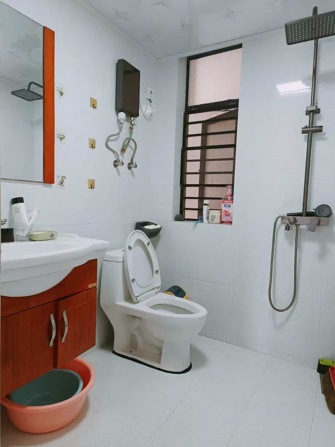 紫泉花坊 2室2厅1卫 110.0万 紫泉花坊 2室2厅1卫 110.0万室内图