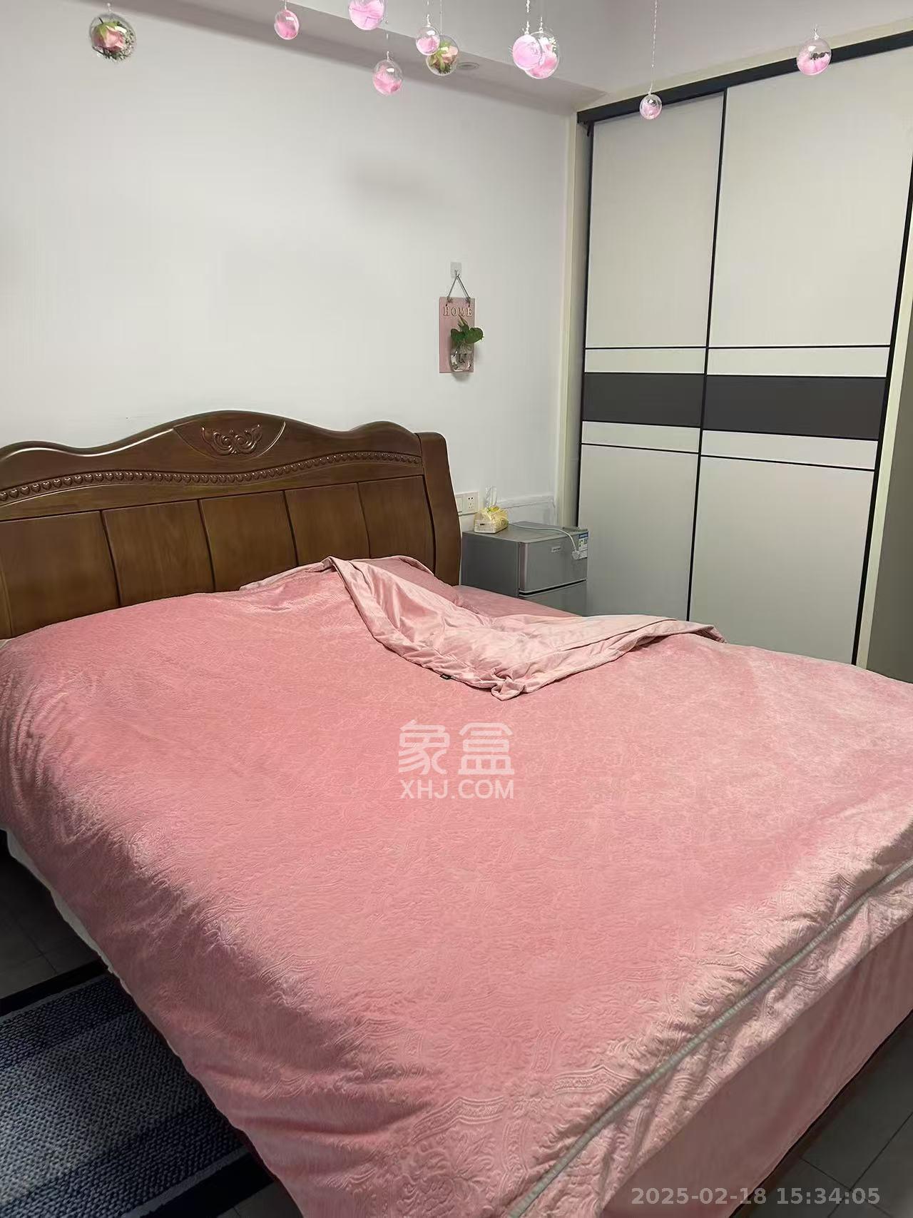 金地铂悦 1室1厅1卫 1000.0元/月 金地铂悦 1室1厅1卫 1000.0元/月室内图